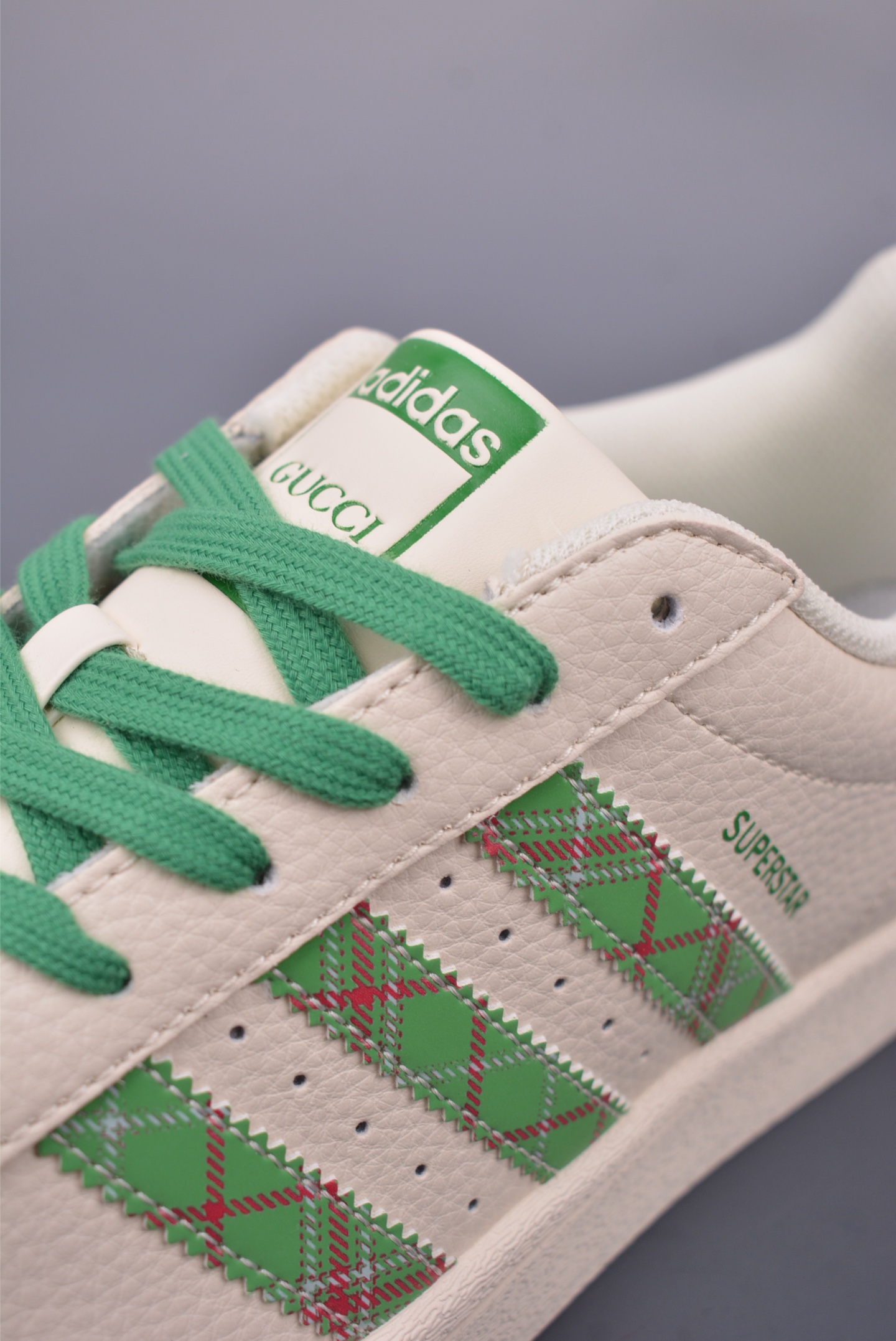 Adidas Superstar x Gucci Collaboration Classic White Sneakers 8 i1747867245348 3422 0 6