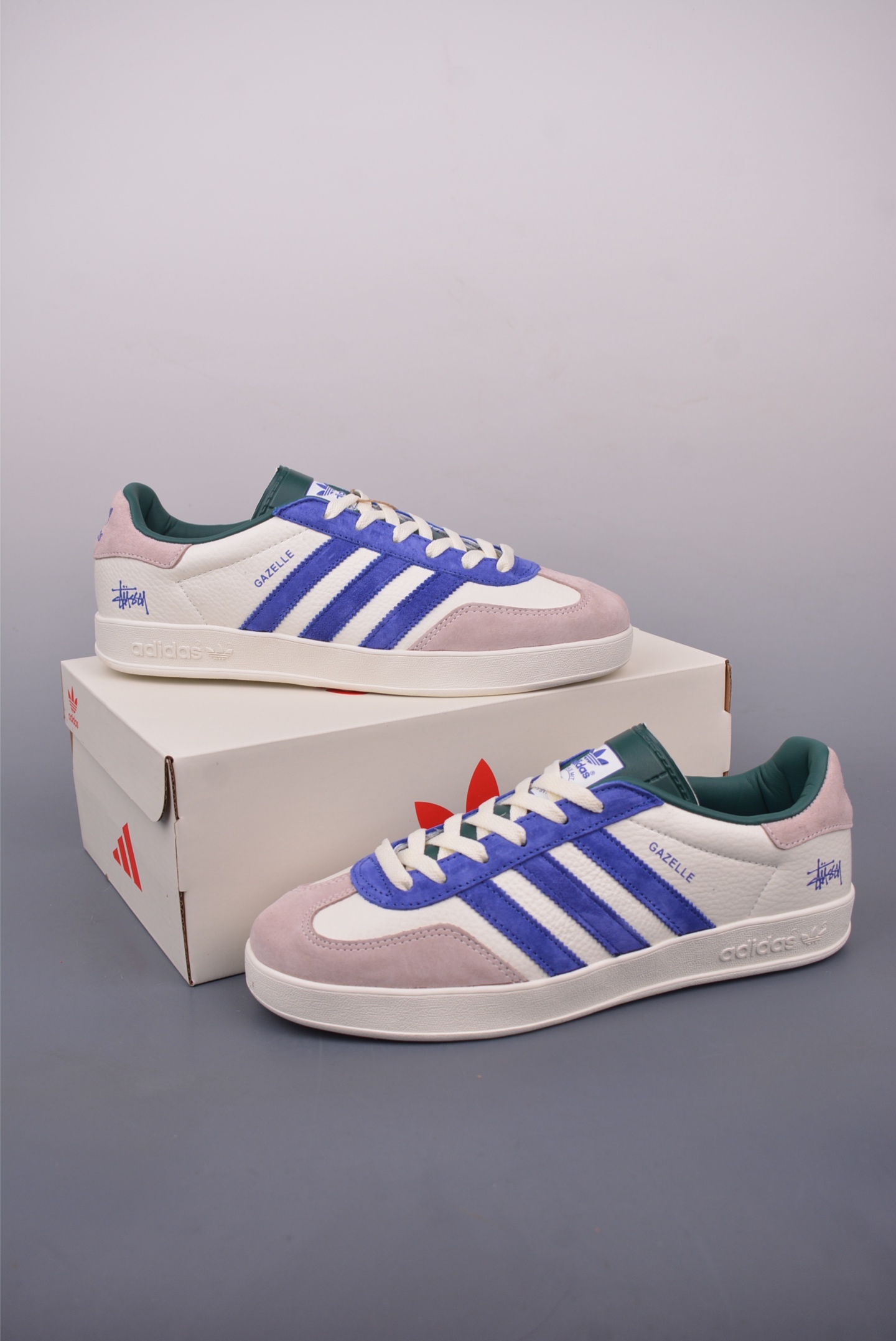 Adidas Samba OG 斯图西联名 复古桑巴板鞋 DD6601