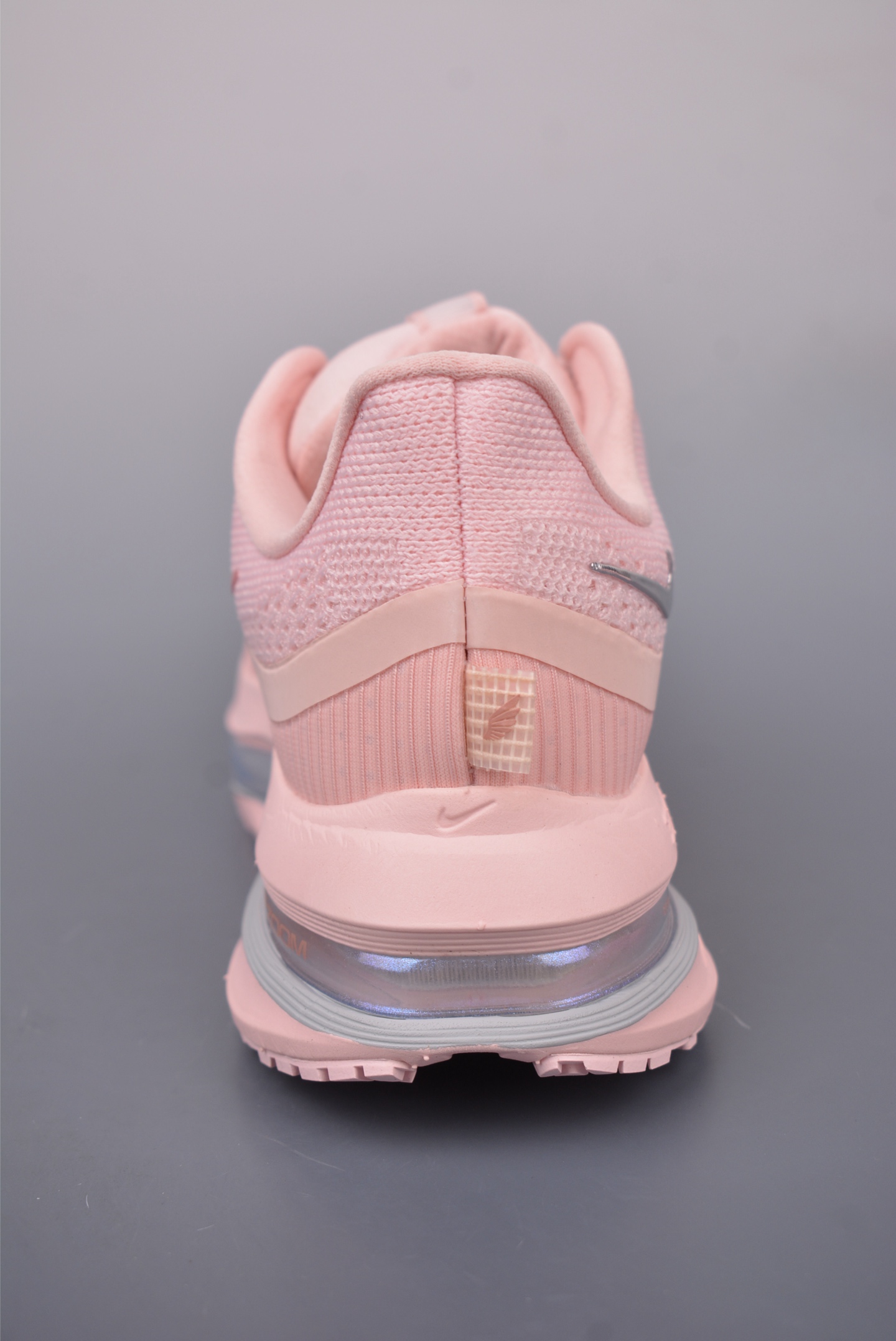 Nike Air Zoom Pegasus Premium Running Shoes - Full-Length Air Cushioning 4 i1747940781121 2536 0 3