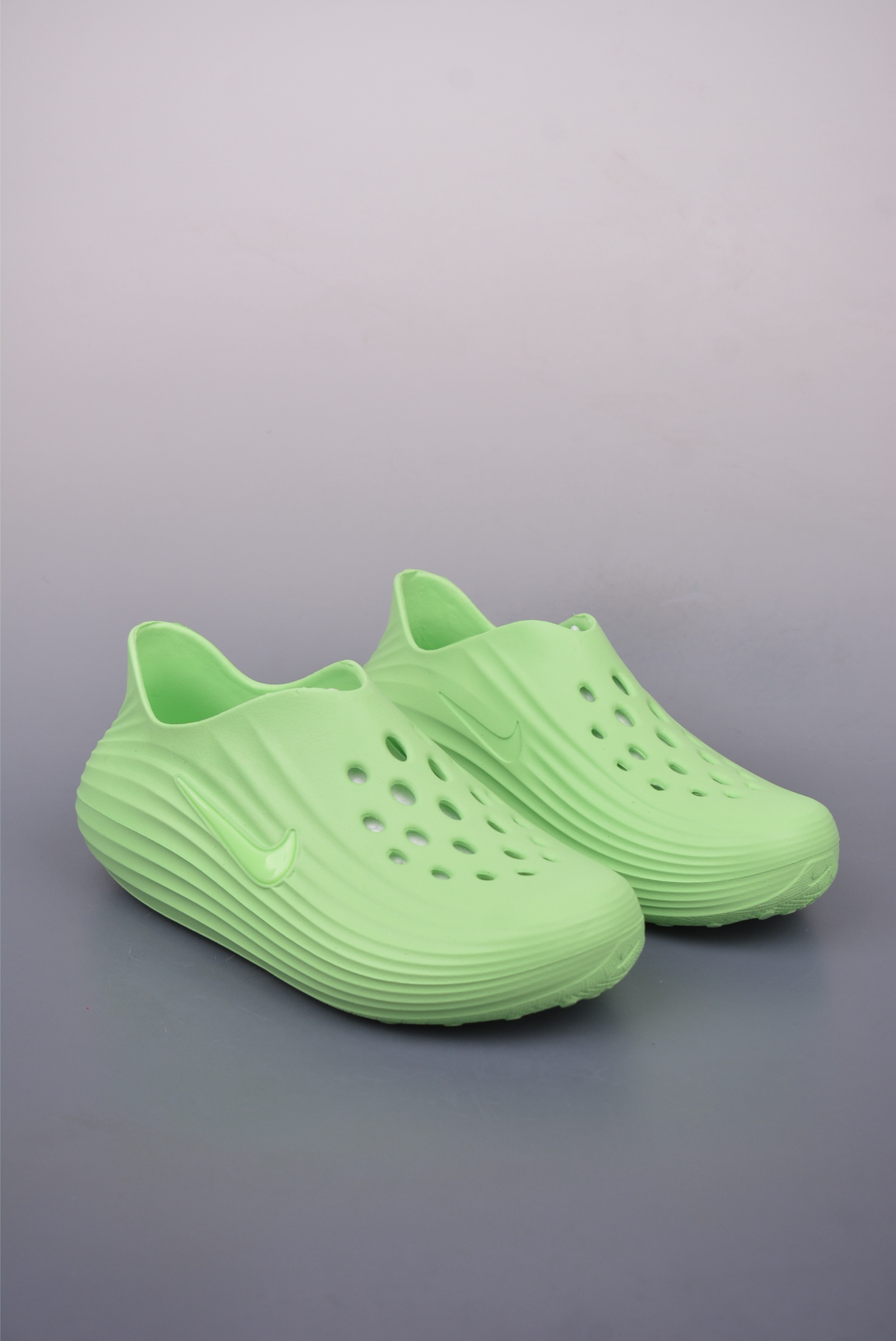 Nike ReactX Rejuven8 Sandals: Summer-Ready Comfort & Style - HV5062-700 2 i1747941026180 7861 0 0
