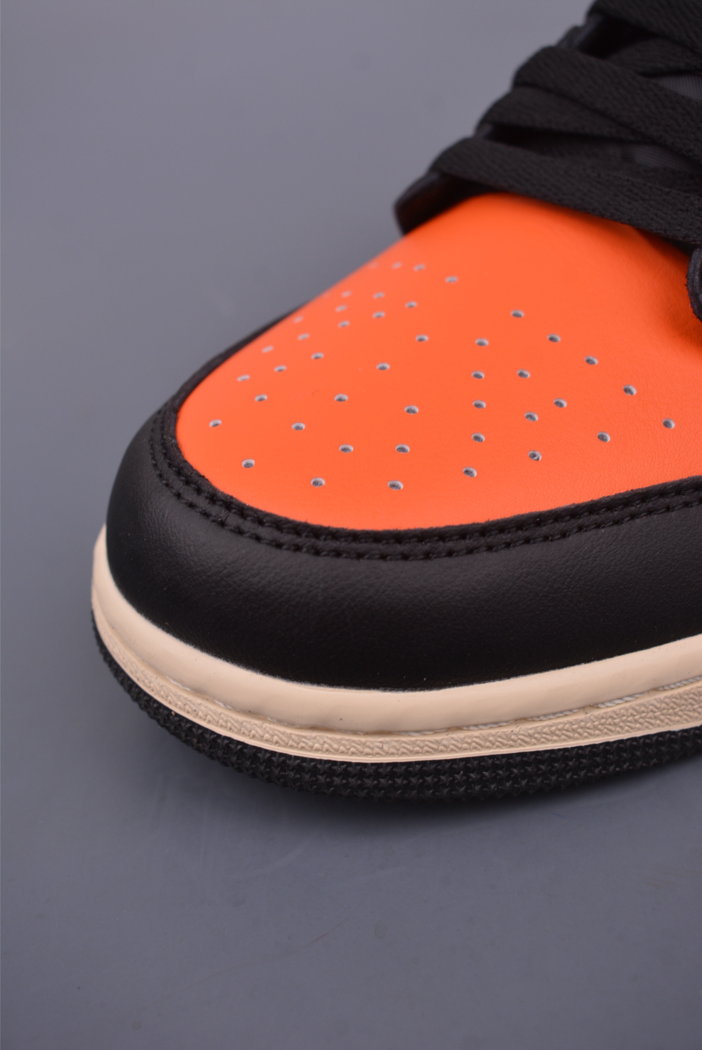 Air Jordan 1 Low Black/White/Orange Leather Basketball Shoes for Men 6 i1747941095709 6156 0 5