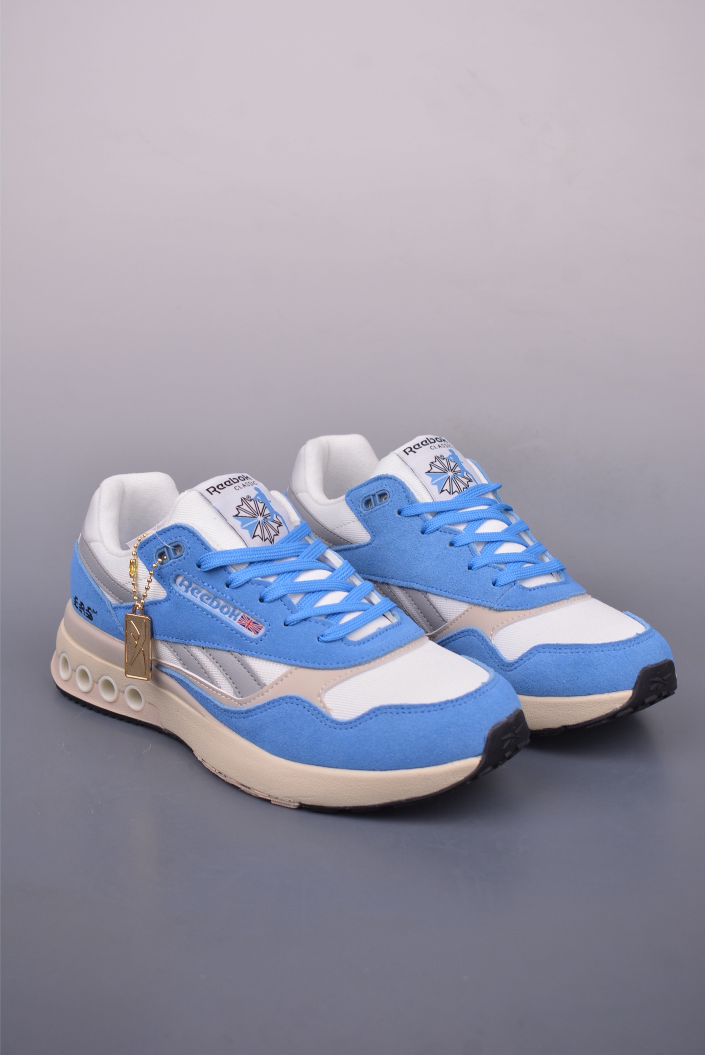 Reebok ERS World Retro Running Shoes - Classic Style, Modern Comfort 1 i1747941204147 6071 0 0