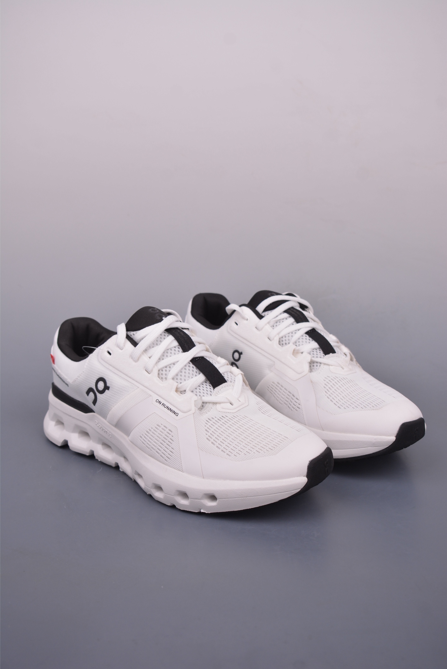 On Running Cloudtilt Loewe White Sneakers - Street Style & Performance 2 i1747941390060 8480 0 0