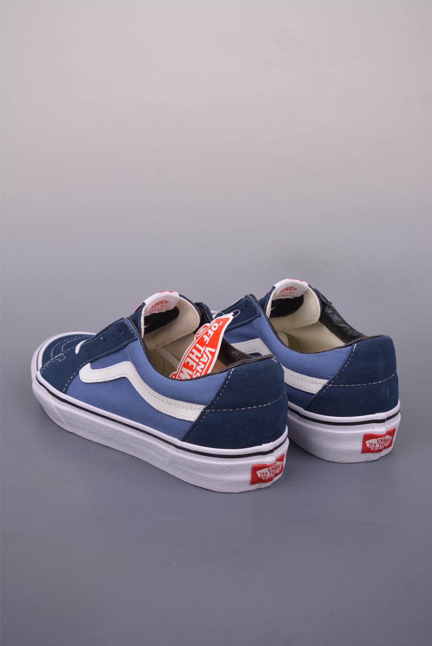 Vans SK8-Low Blue Canvas Sneakers - Iconic Style & Comfortable Fit 2 i1747941480334 8013 0 1