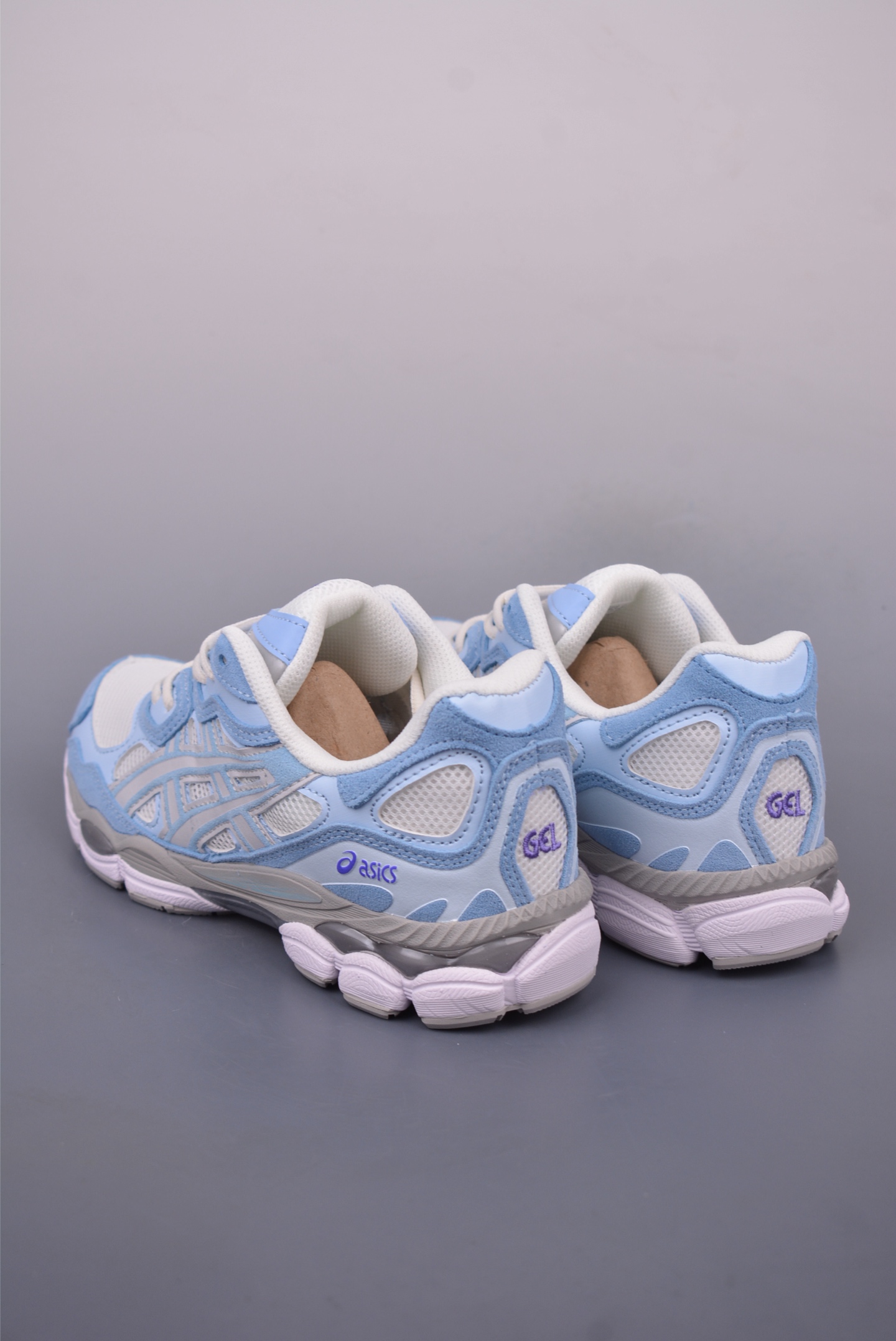 200 Asics Gel-NYC 纯原版本 亚瑟士运动休闲透气专业跑鞋 1203A383-107