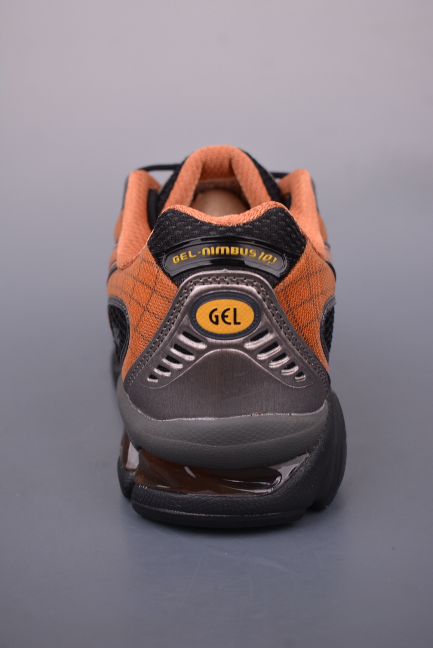 200 Asics GEL-Kahana NIMBUS 10.1 耐磨透气低帮休闲鞋 1203A543-004