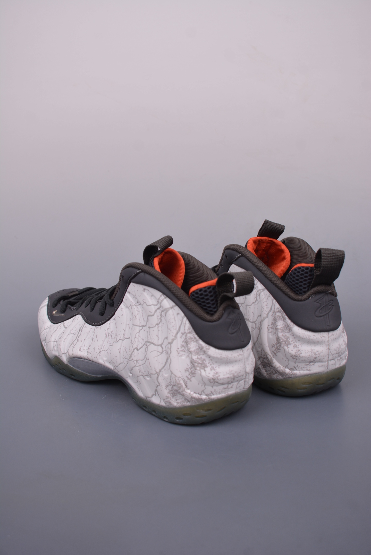 TEKKEN 8 x Nike Air Foamposite One Premium “Jin Kazama”“铁拳喷泡” HF6367-001