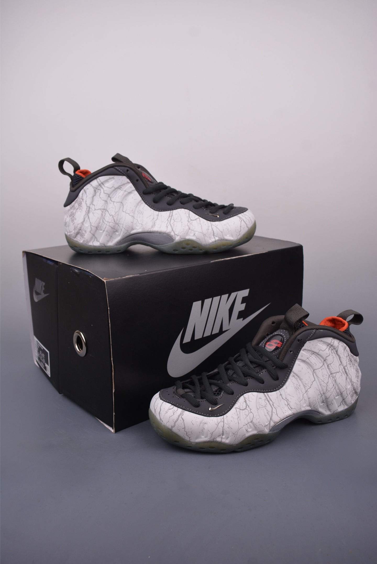 TEKKEN 8 x Nike Air Foamposite One Premium “Jin Kazama”“铁拳喷泡” HF6367-001