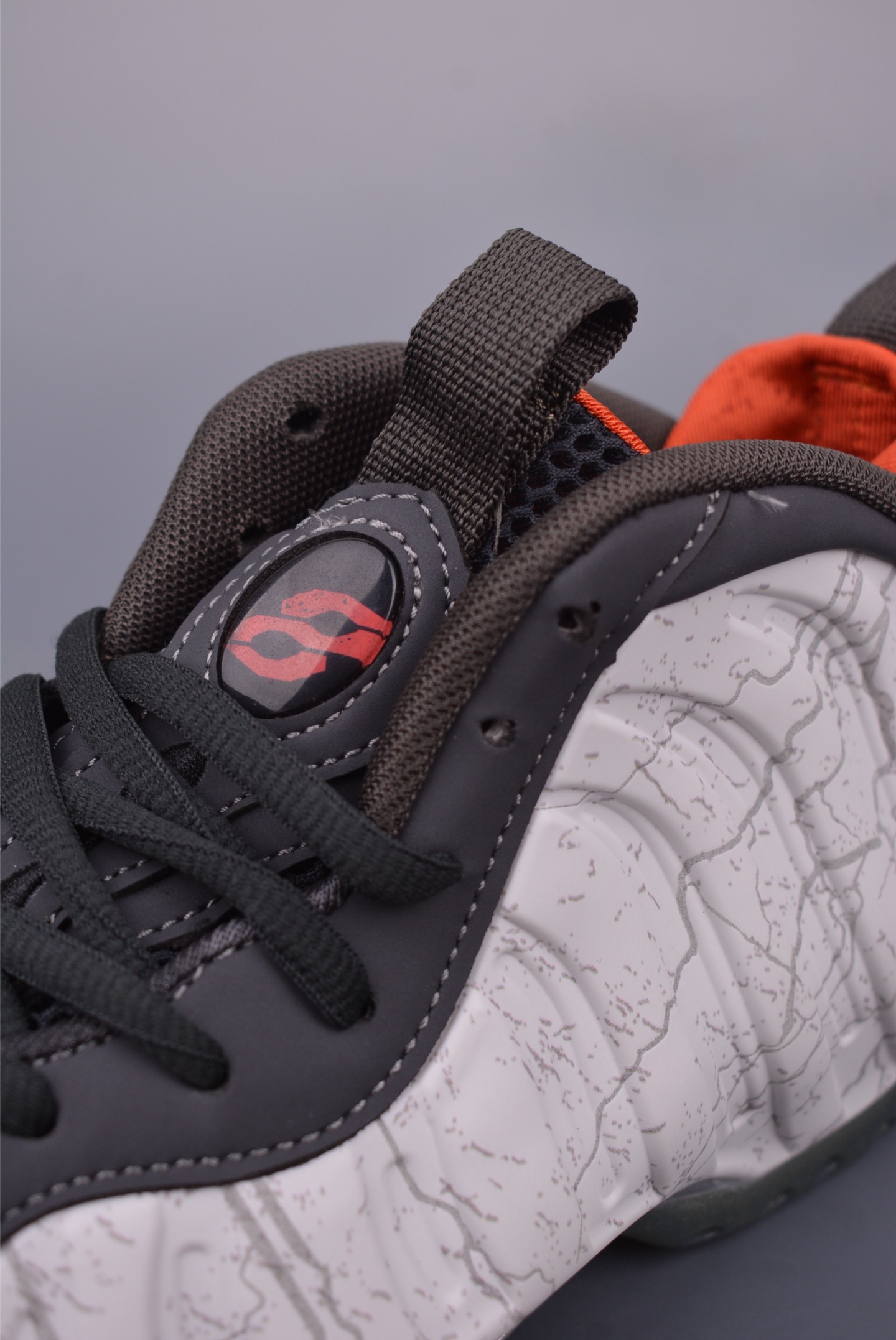 TEKKEN 8 x Nike Air Foamposite One Premium “Jin Kazama”“铁拳喷泡” HF6367-001