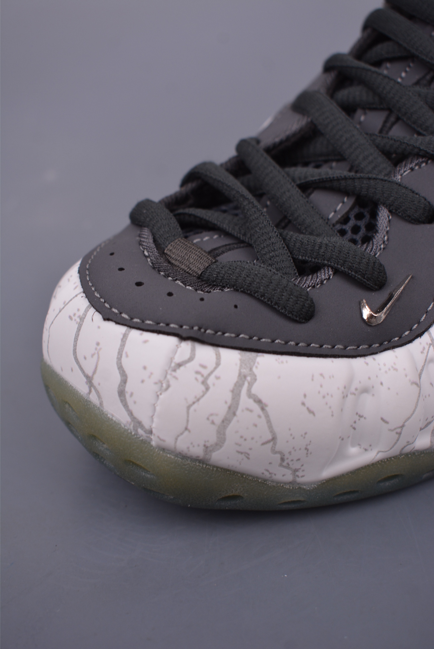 TEKKEN 8 x Nike Air Foamposite One Premium “Jin Kazama”“铁拳喷泡” HF6367-001