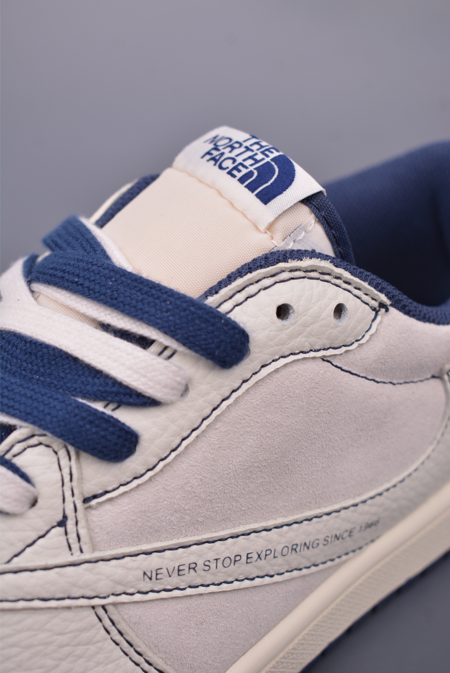 Fragment x Travis Scott x 北面 Air Jordan 1 Low 三方联名倒钩 XZ5749-001