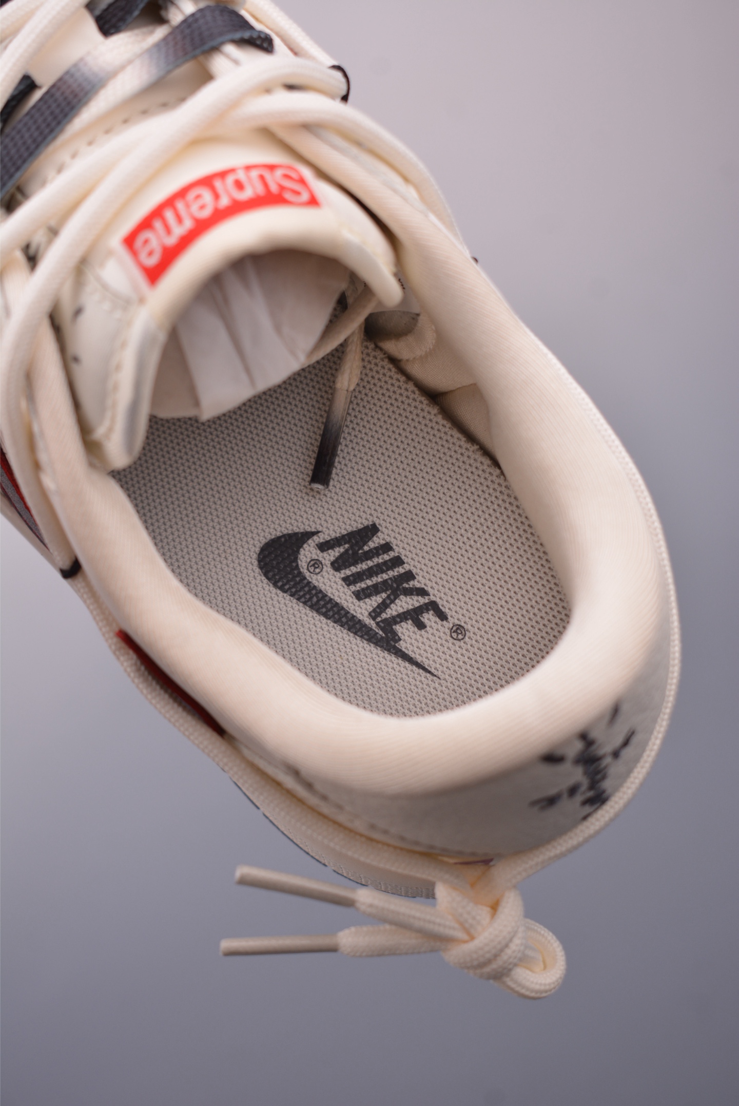 300 Fragment x Travis Scott x Supreme 绑带解构 Air Jordan 1 Low 三方联名倒钩 DM6868-109