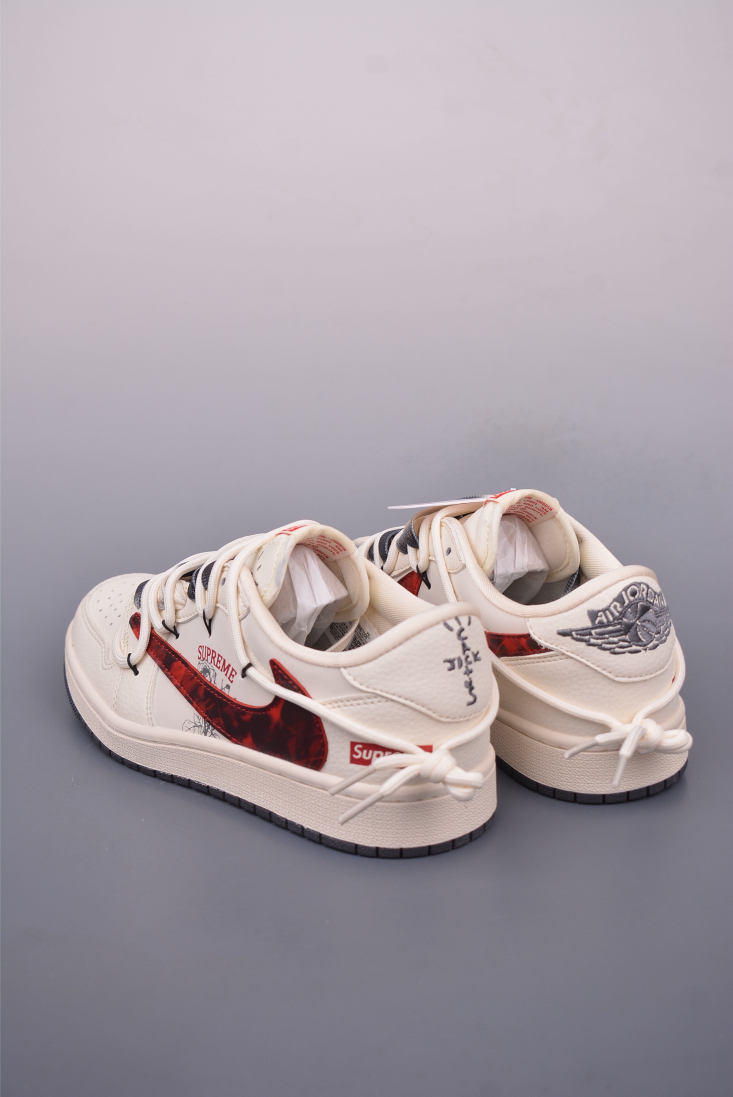 300 Fragment x Travis Scott x Supreme 绑带解构 Air Jordan 1 Low 三方联名倒钩 DM6868-109