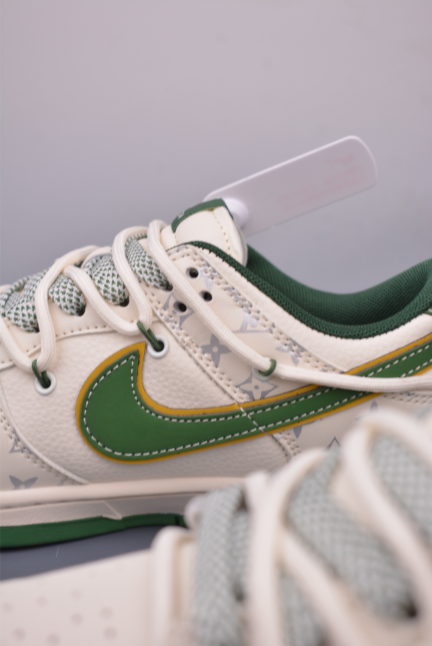Nike SB Dunk Low LV联名 解构抽绳鞋带 DM6868-103