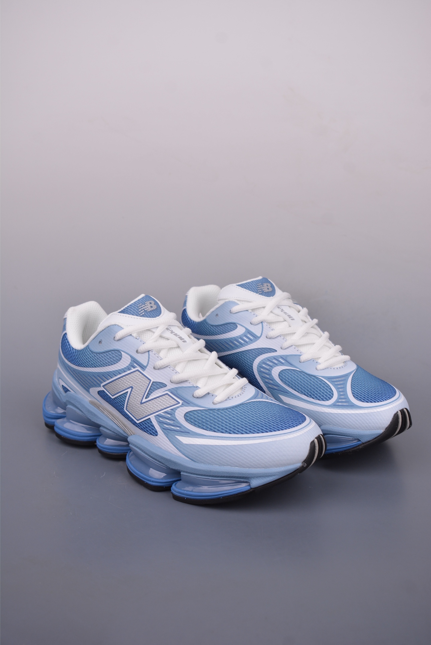 New Balance M2000 Series Fashionable and Versatile Mesh Sneakers 2 i1748125972334 4791 0 0