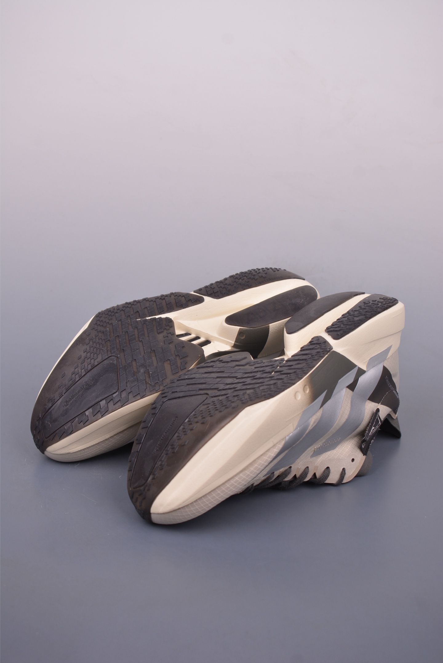Y-3 Adidas Adizero Pro Evo 4 Running Shoes - Ultra-Light, Breathable, Cushioned 4 i1748127715351 3758 0 2