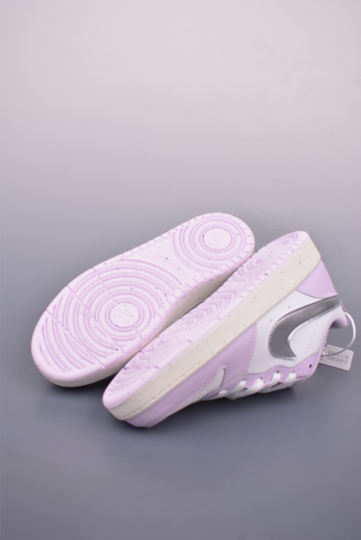 Nike Court Borough Low: Classic Comfort, Stylish Design, Sizes 35-40 Available 3 i1748127827925 689 0 2