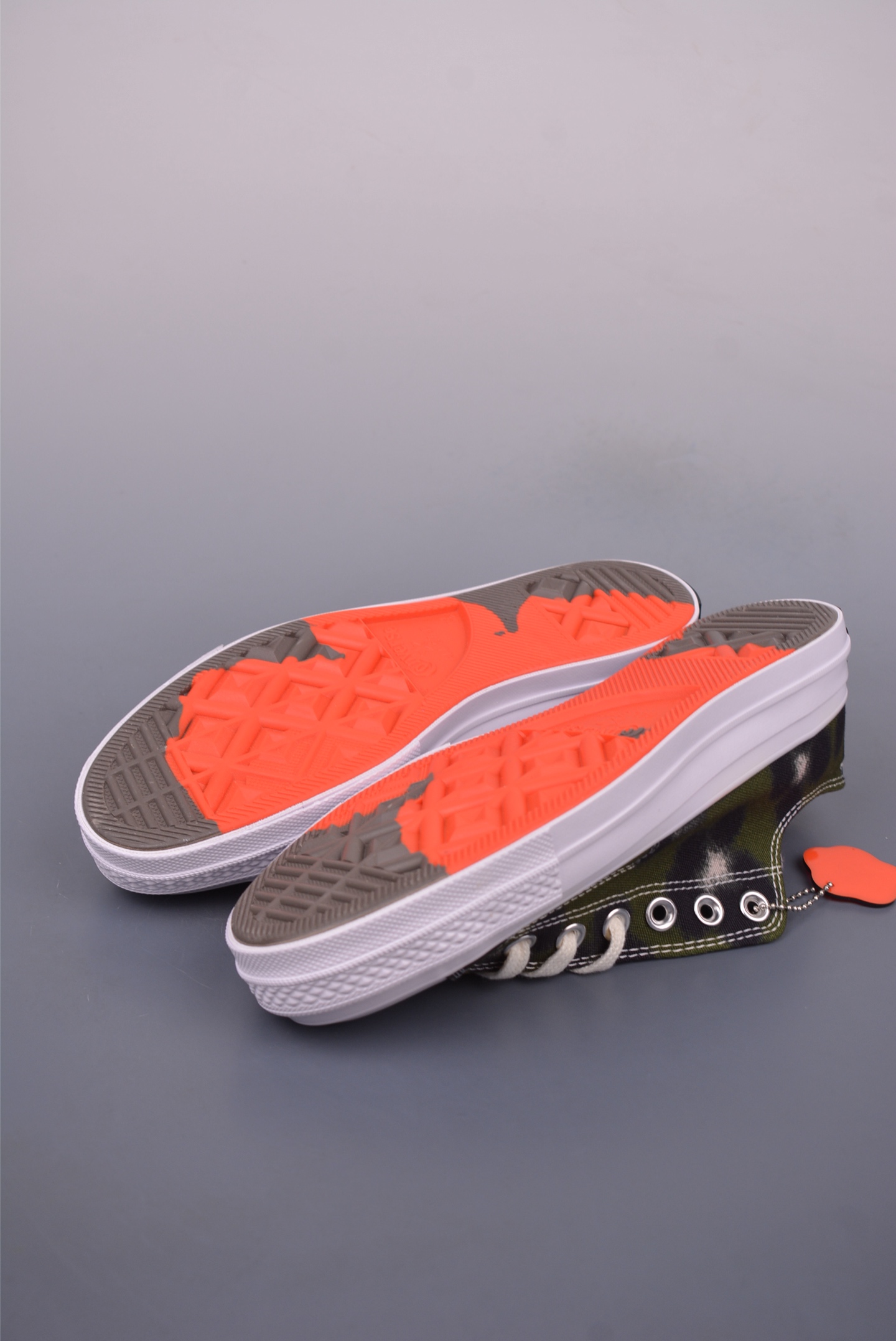KENZO x Converse Chuck 70 Hana Leopard Cypress Low Top Sneakers 4 i1748127879899 4541 0 2