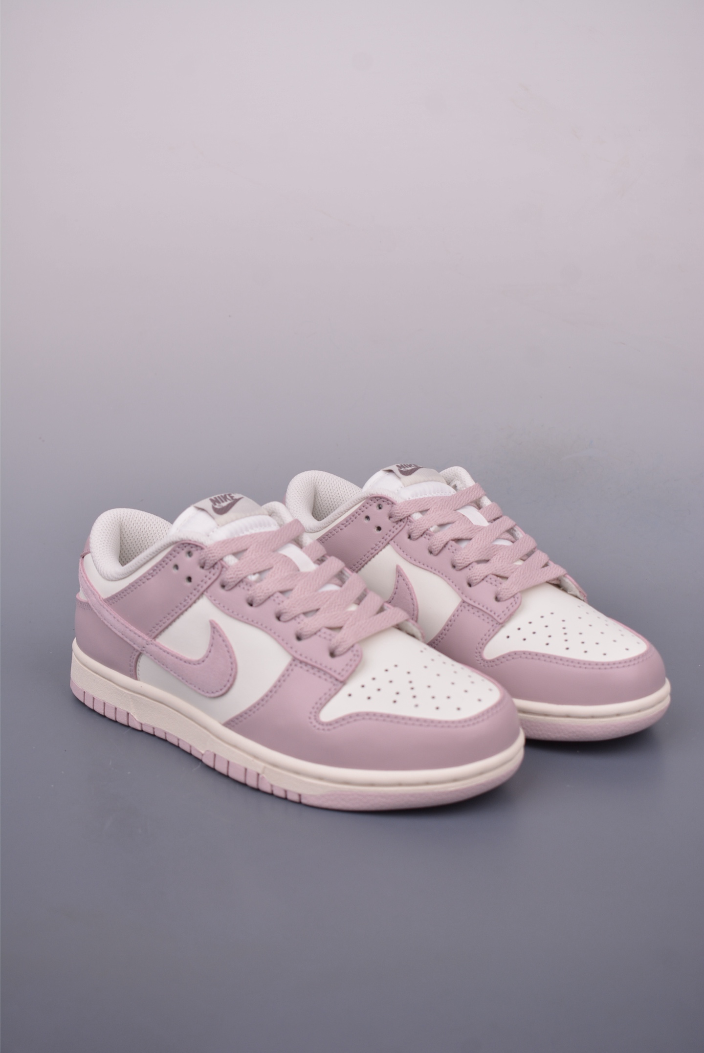 Nike SB Dunk Low Original Leather Cleanliness Embroidery Sneakers 1 i1748128270721 7819 0 0