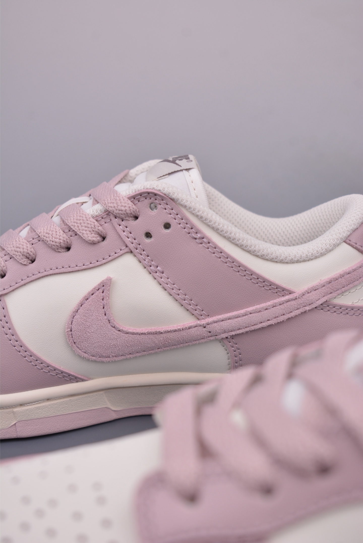 Nike SB Dunk Low Original Leather Cleanliness Embroidery Sneakers 8 i1748128270771 9168 0 7