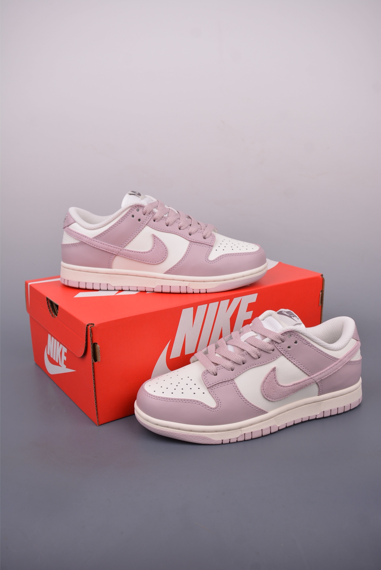 Nike SB Dunk Low Original Leather Cleanliness Embroidery Sneakers 5 i1748128270790 3796 0 4