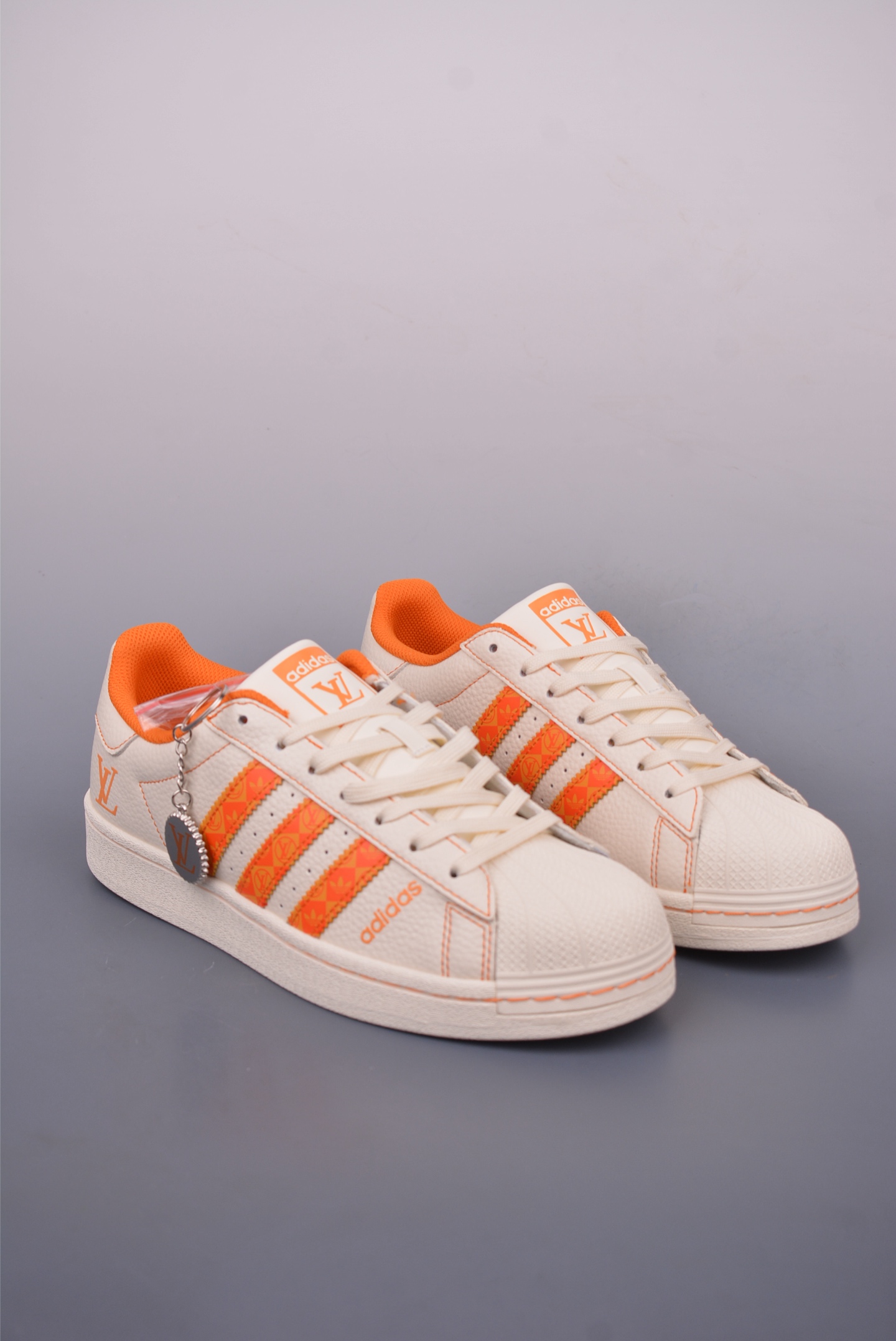 Adidas Originals Superstar 2025 DIY Sneakers - Limited Edition Shell Toe Shoes 2 i1748128406006 4236 0 0