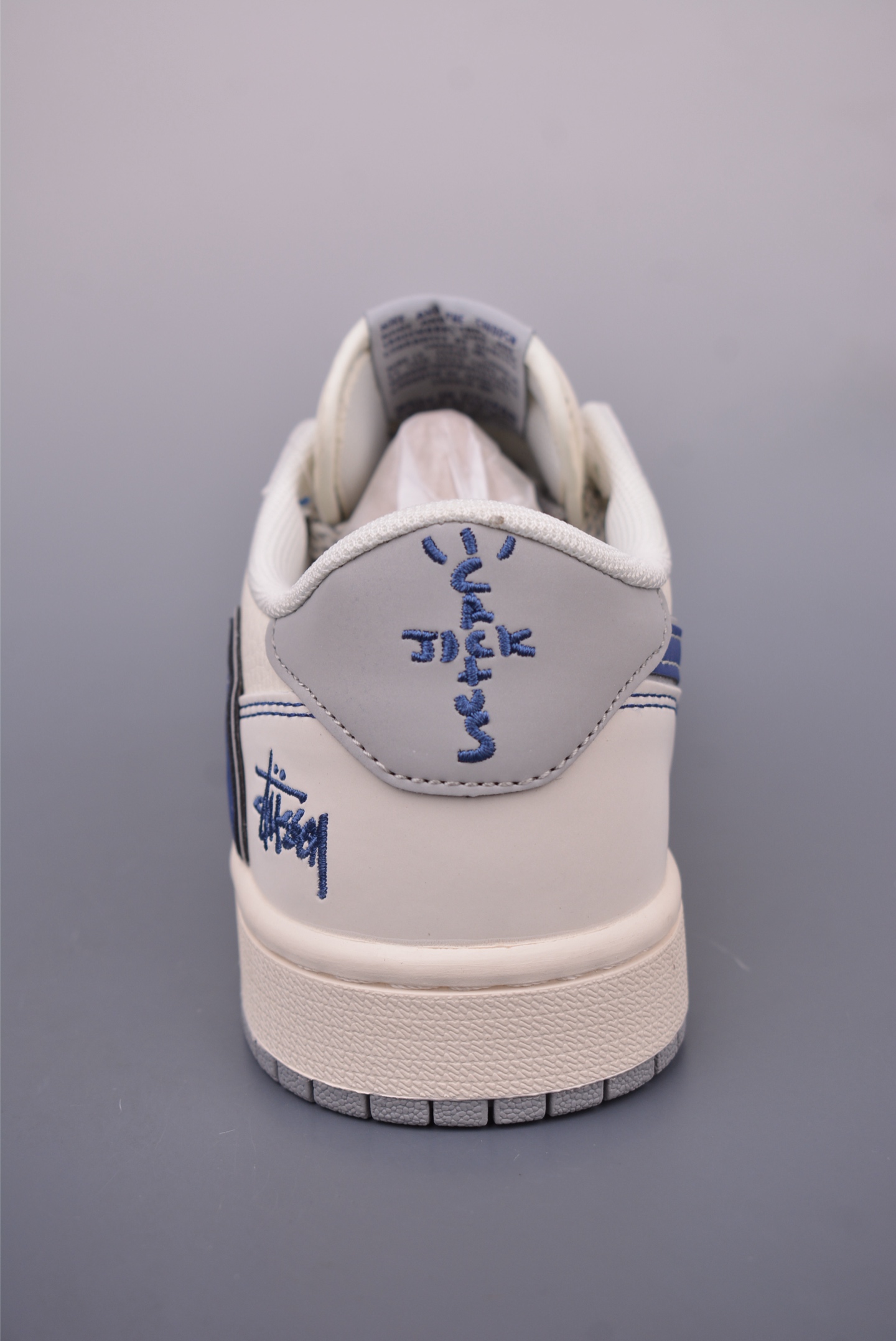 Fragment Design x Travis Scott x Stussy Air Jordan 1 Low Collaboration Sneakers 5 i1748128547291 2198 0 3