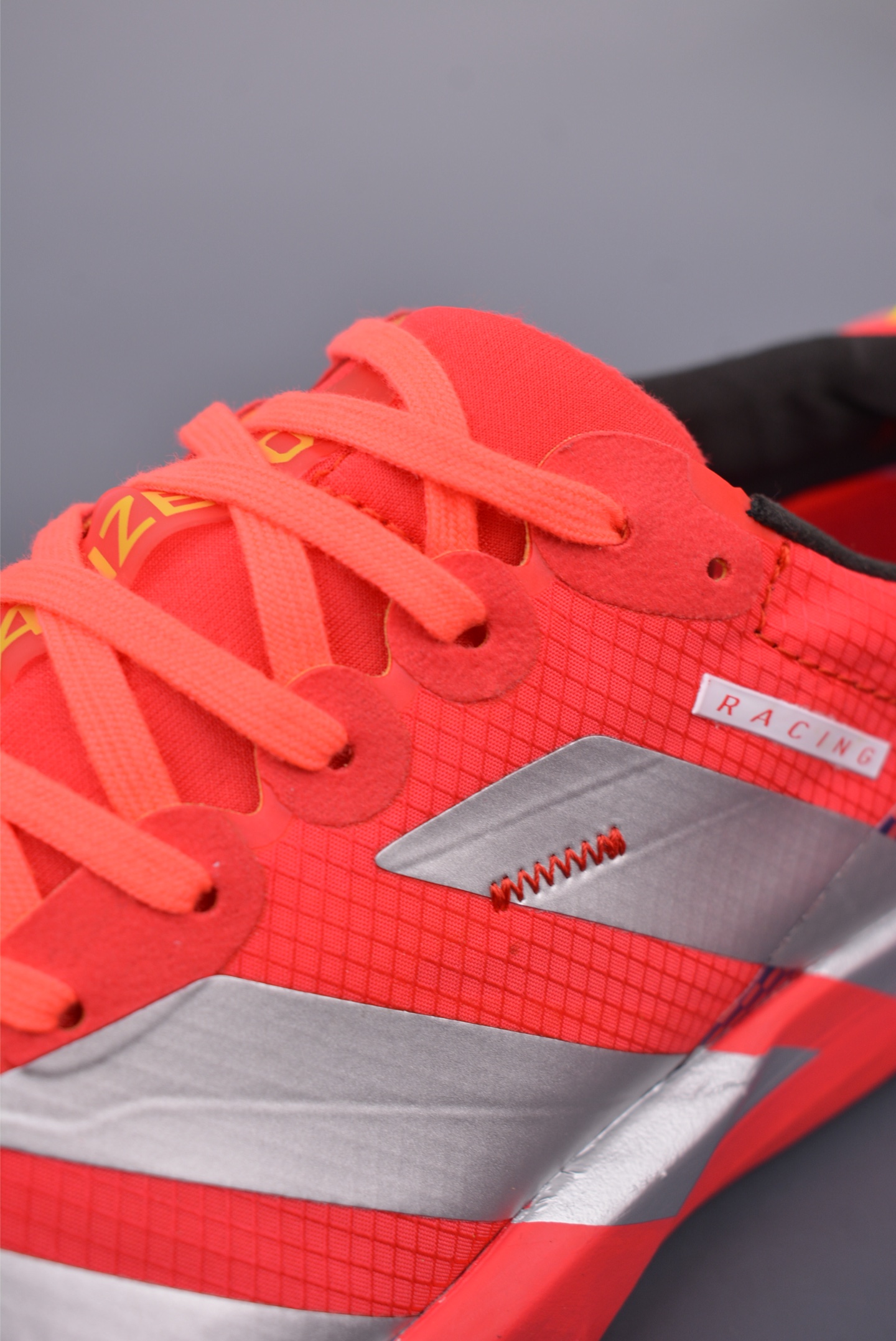 Adidas Adizero Adios 9 M赛车联名系列 低帮轻便透气竞速休闲运动慢跑鞋 IH5747