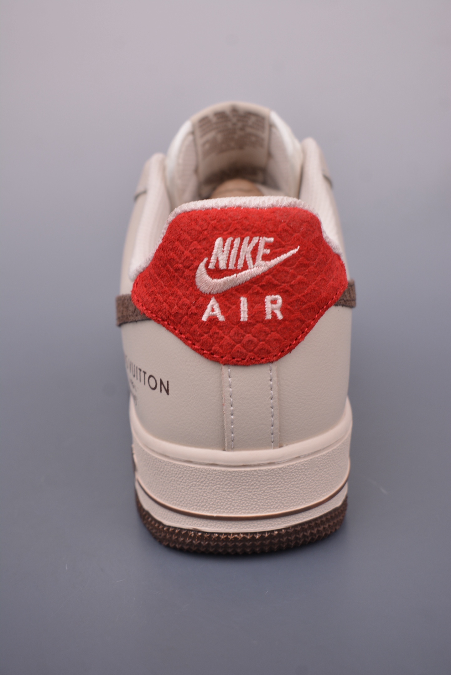 Louis Vuitton Air Force 1 Low Sneakers Leather Casual Shoes For Men 4 i1748213708793 4119 0 3