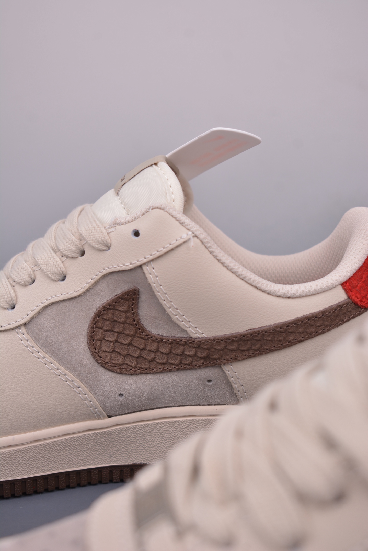 Louis Vuitton Air Force 1 Low Sneakers Leather Casual Shoes For Men 8 i1748213710593 4275 0 7