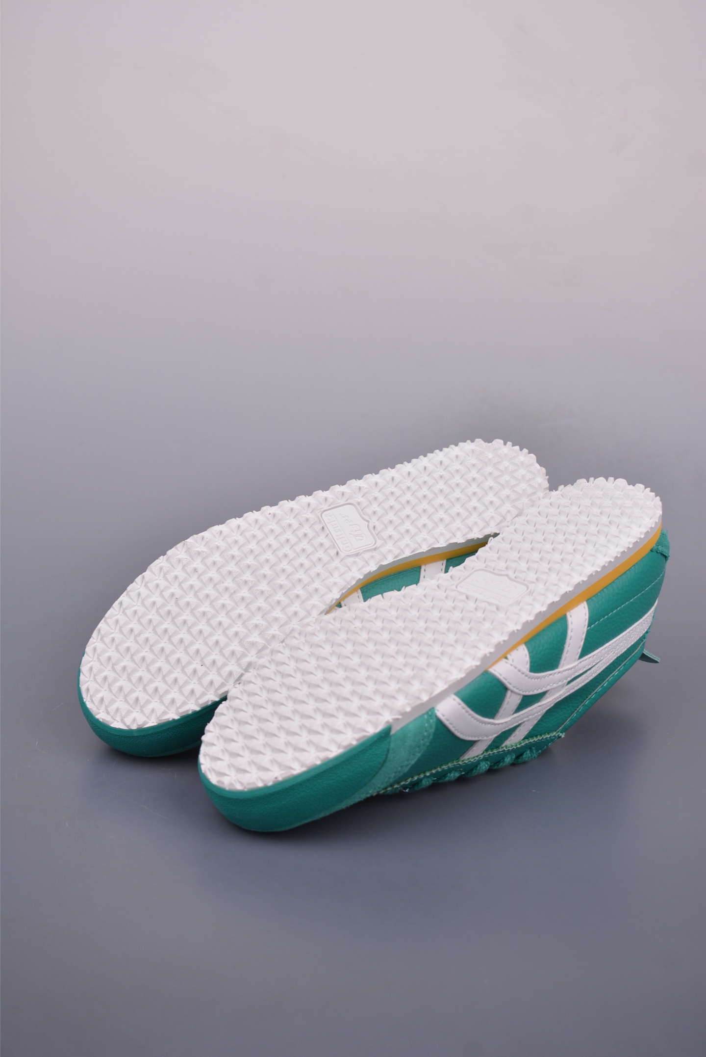 Onitsuka Tiger MEXICO 66 - Classic Style, Premium Materials, Comfortable Fit 3 i1748213812591 5797 0 2