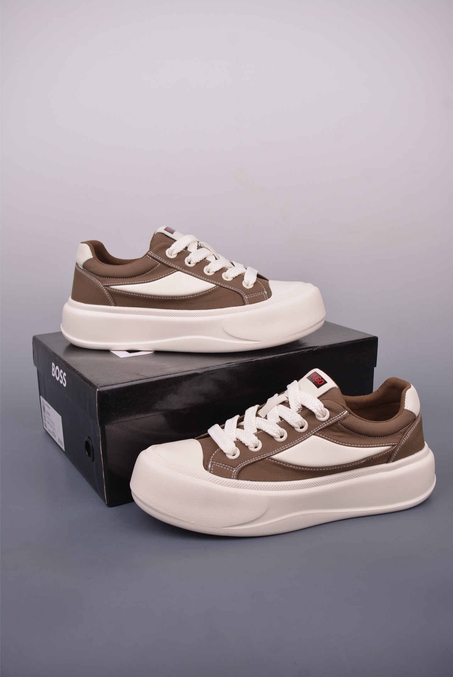 Hugo Boss Men's Nappa Leather Low-Top Sneakers - Stylish & Comfortable 1 i1748214025040 2183 0 0