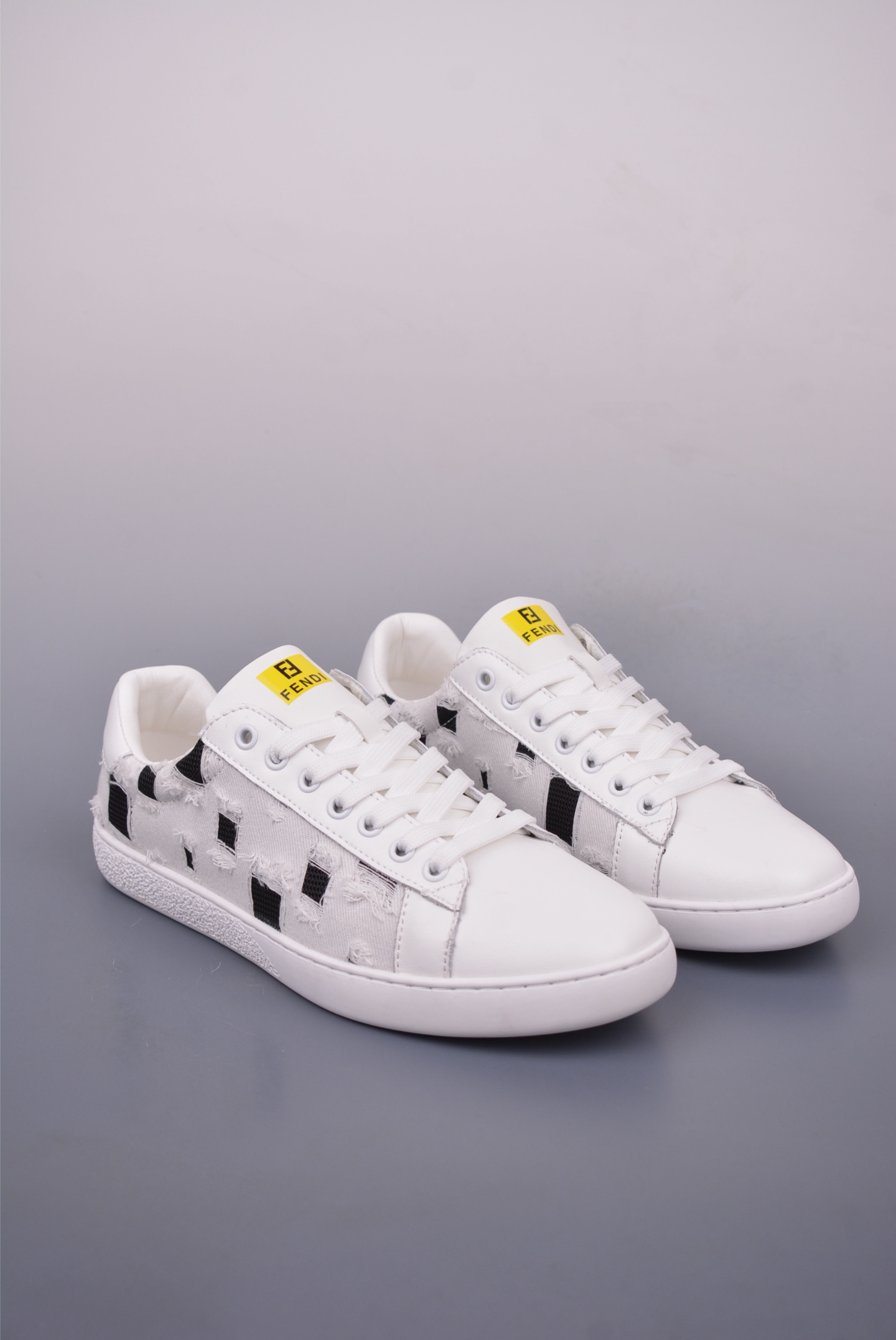 Fendi Men's Leather Low-Top Sneakers Casual Trendy Shoes -Size 39-44 2 i1748214077304 3351 0 0