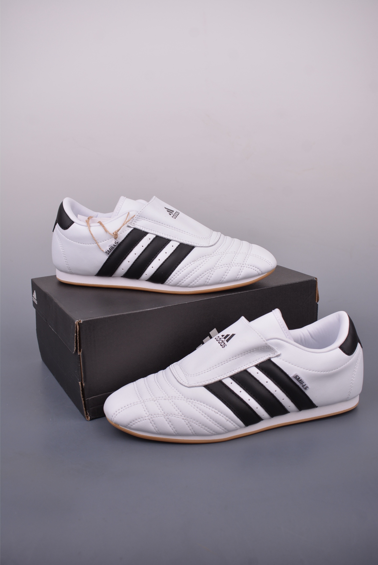 Adidas Originals Taekwondo Low Classic Retro Training Sneakers - White/Black 6 i1748214189472 6933 0 4