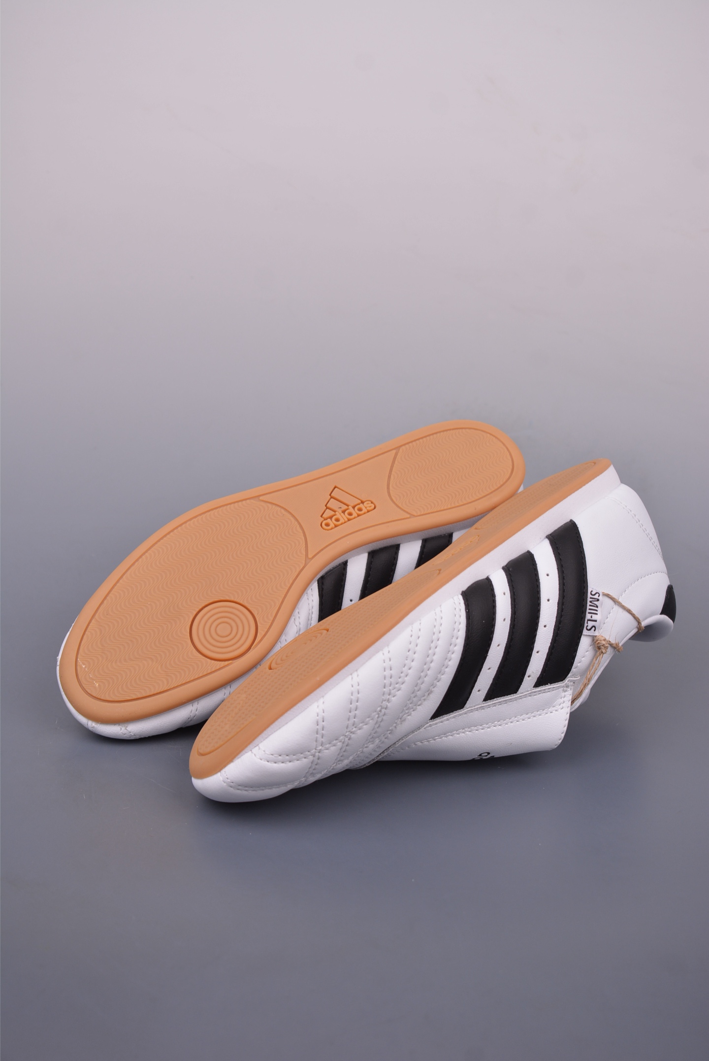 Adidas Originals Taekwondo Low Classic Retro Training Sneakers - White/Black 4 i1748214189477 6744 0 2