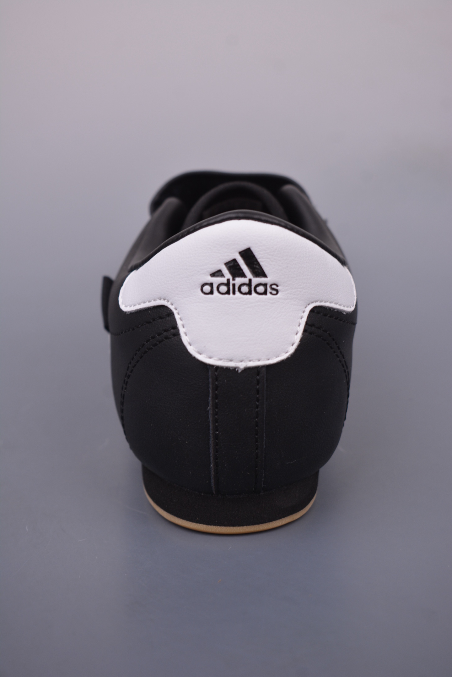 Adidas Originals Taekwondo Low: Classic Retro Training Sneakers - Black/White 5 i1748214220053 4048 0 3