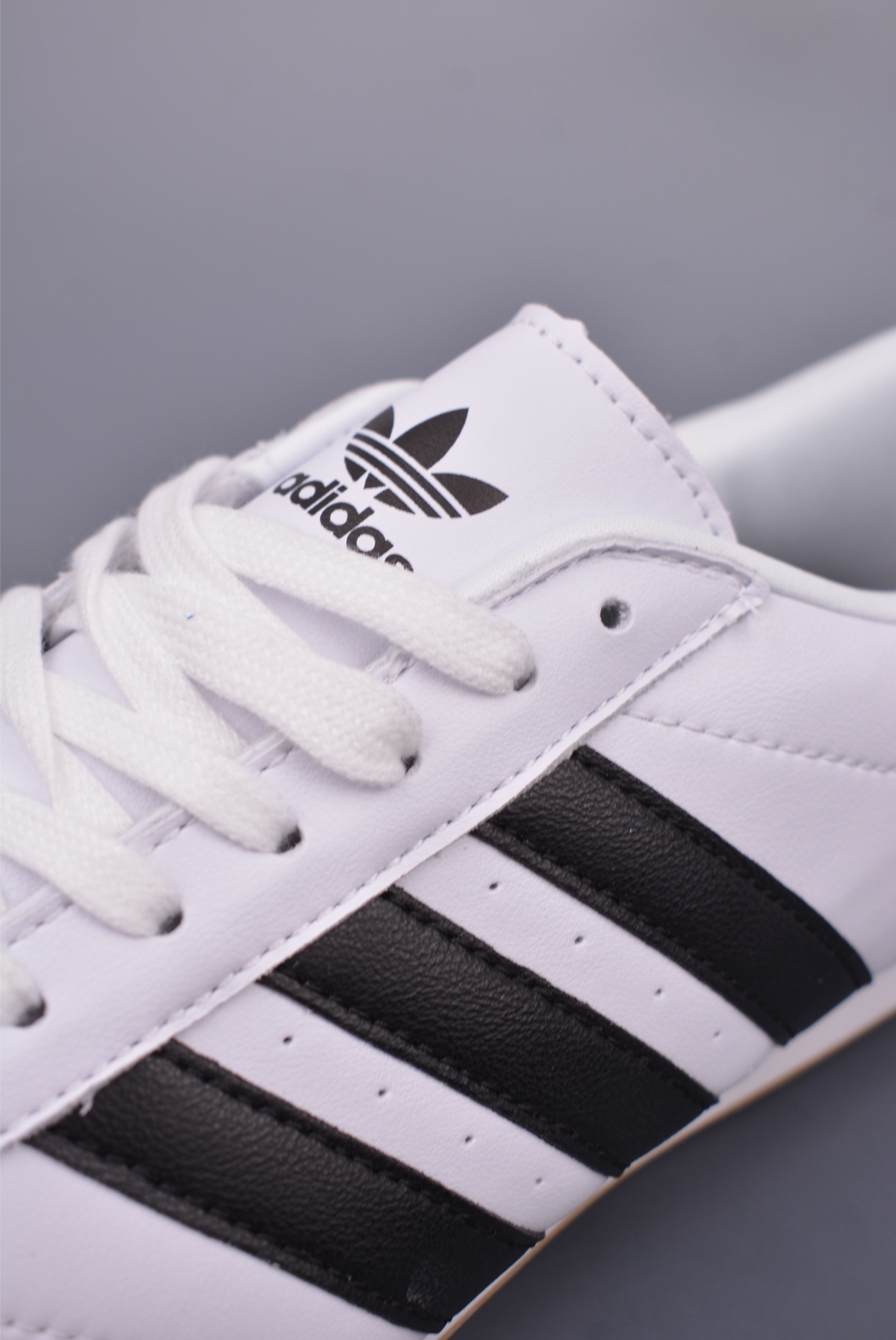 Adidas Originals Taekwondo: Retro-Inspired Low-Profile Training Sneakers 8 i1748214269980 3639 0 6