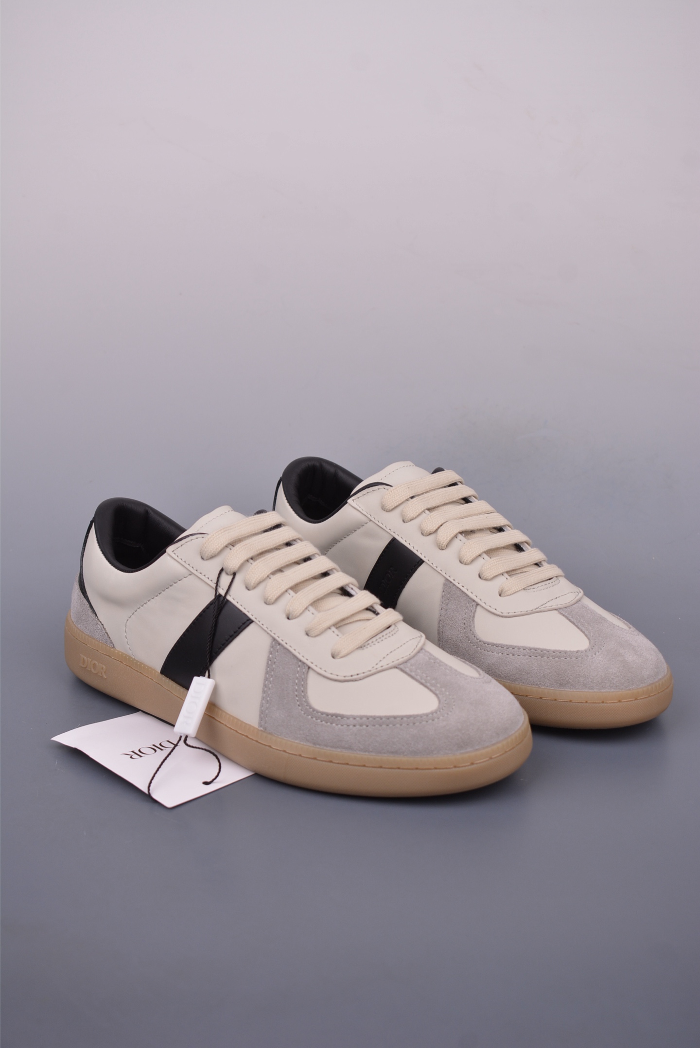 DIOR迪奥 B01 Matchpoint 圆头系带 迪奥德训鞋 3SN328ZQRL