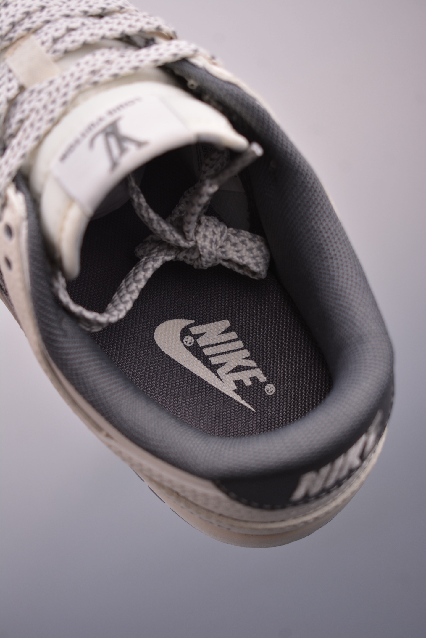 Nike SB Dunk Low Louis Vuitton Sneakers, Premium Quality, Various Sizes 10 i1748214722000 9023 0 8