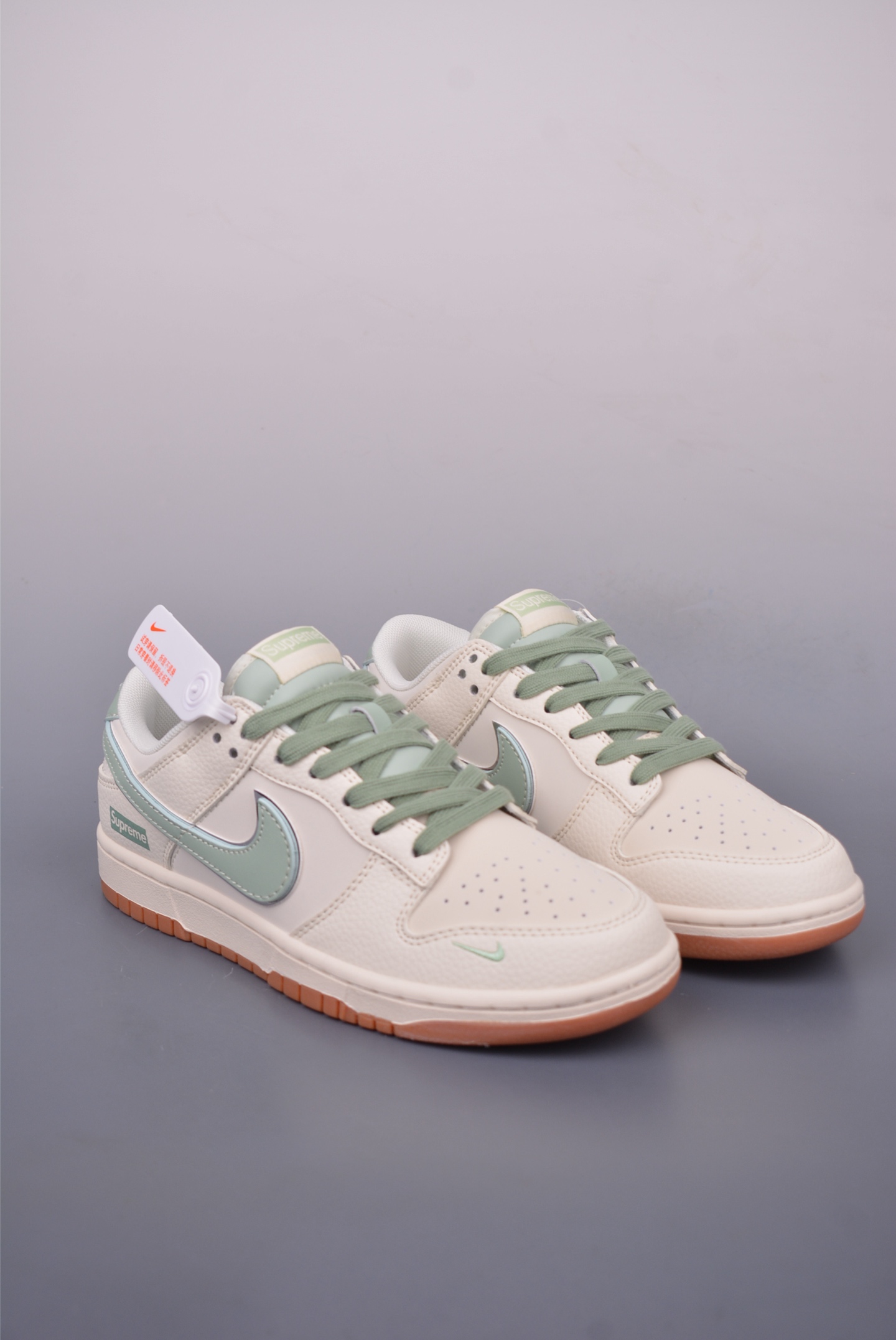 Nike SB Dunk Low Supreme Cream Green Sneakers Premium Quality 2 i1748214829416 2199 0 0