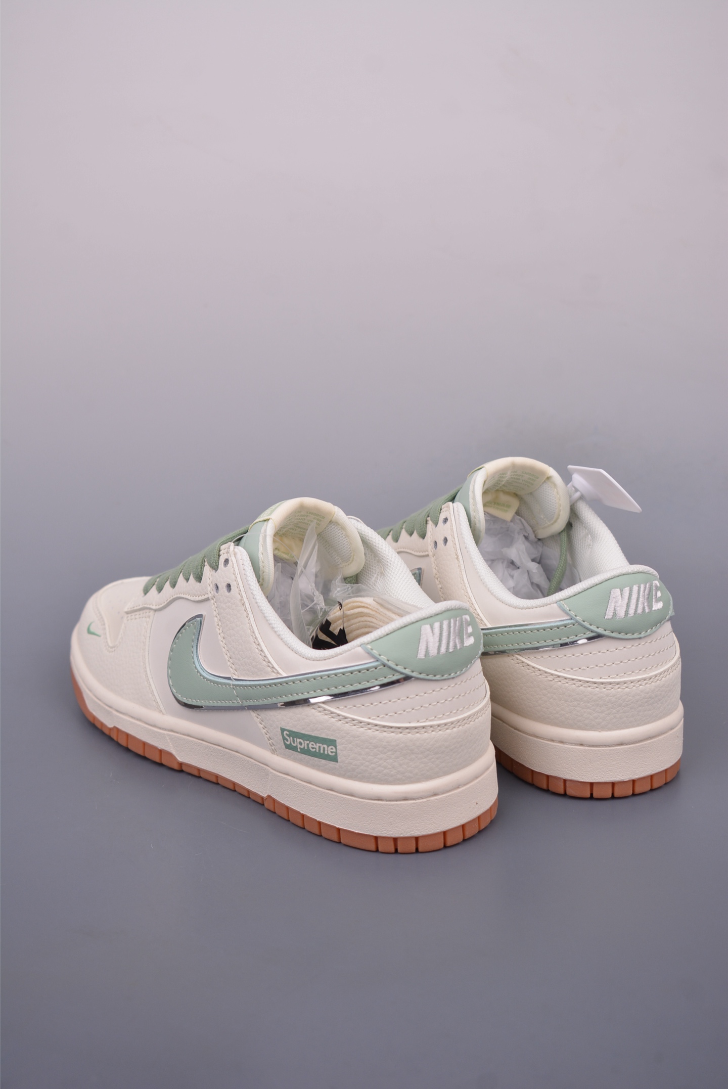 Nike SB Dunk Low Supreme Cream Green Sneakers Premium Quality 3 i1748214831179 3866 0 1