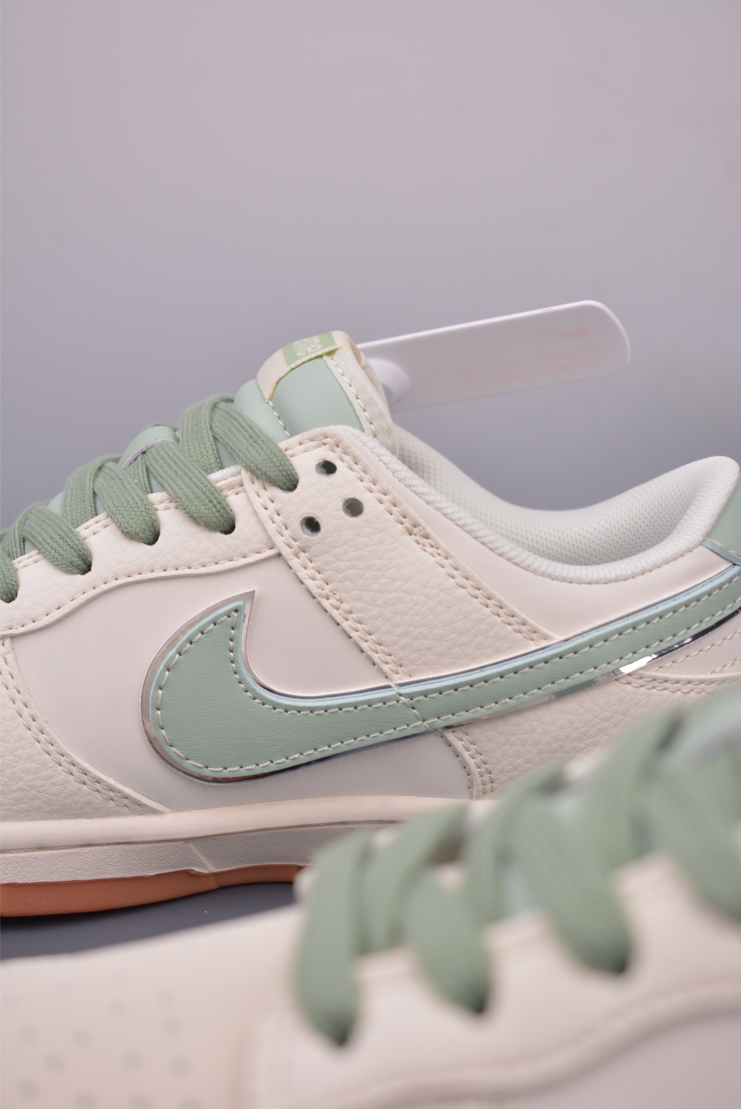 Nike SB Dunk Low Supreme Cream Green Sneakers Premium Quality 9 i1748214831195 306 0 7