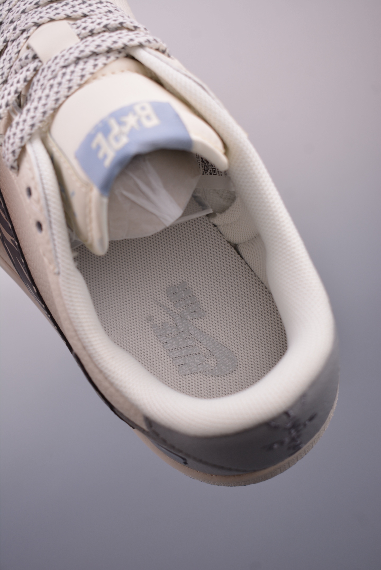 Fragment x Travis Scott x BAPE Air Jordan 1 Low - A Stylish Collaboration 9 i1748214931388 679 0 8