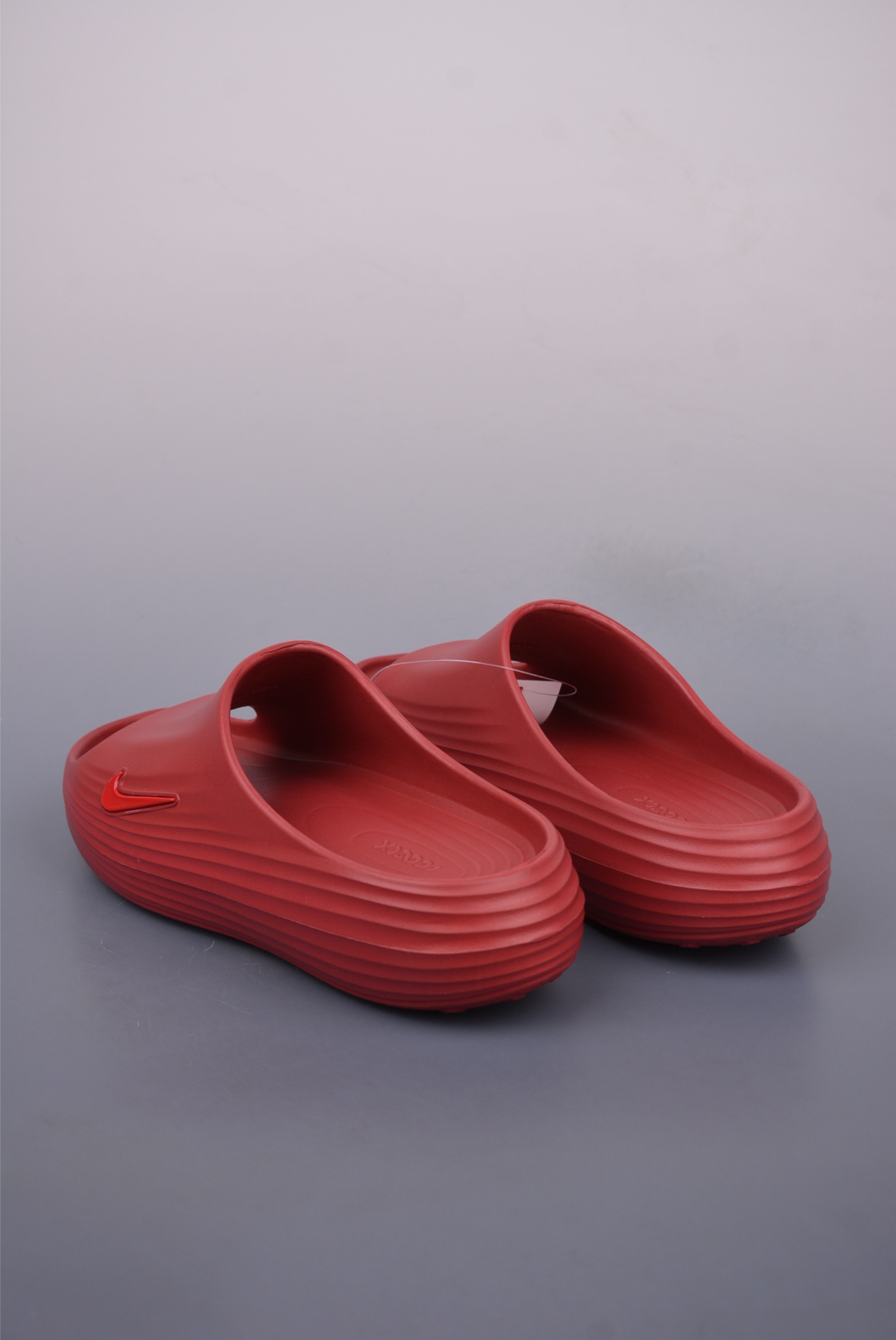 Nike ReactX Rejuven8 Slides: Summer Essential with Superior Comfort 3 i1748300805645 4133 0 1