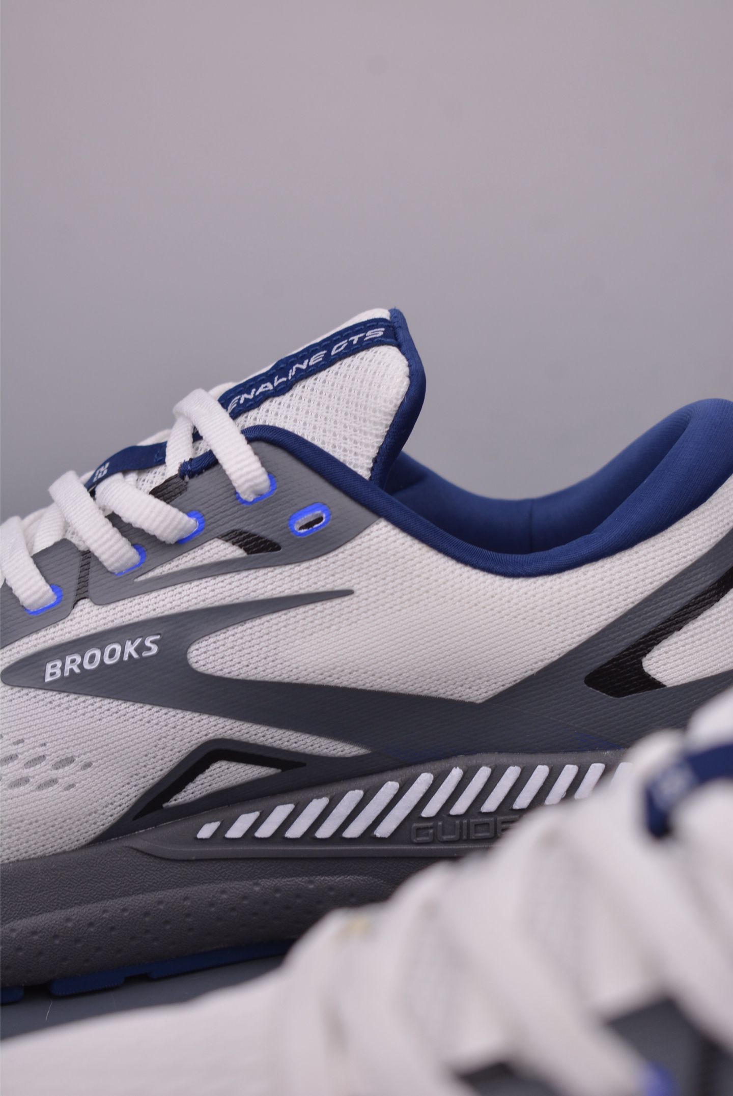 Brooks Adrenaline GTS 23 Running Shoes - Lightweight, Breathable, and Comfortable 9 i1748303178800 6848 0 7