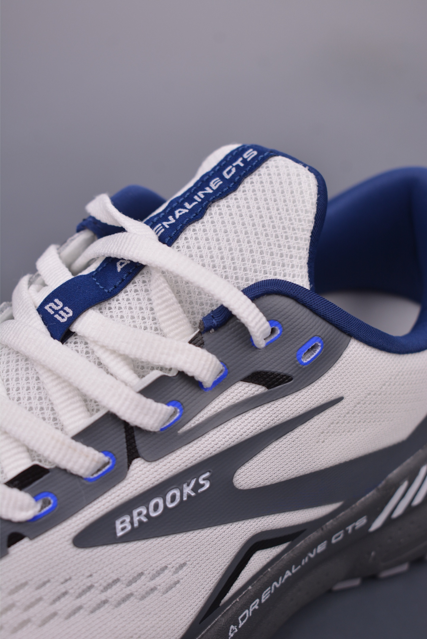 Brooks Adrenaline GTS 23 Running Shoes - Lightweight, Breathable, and Comfortable 8 i1748303179866 7746 0 6