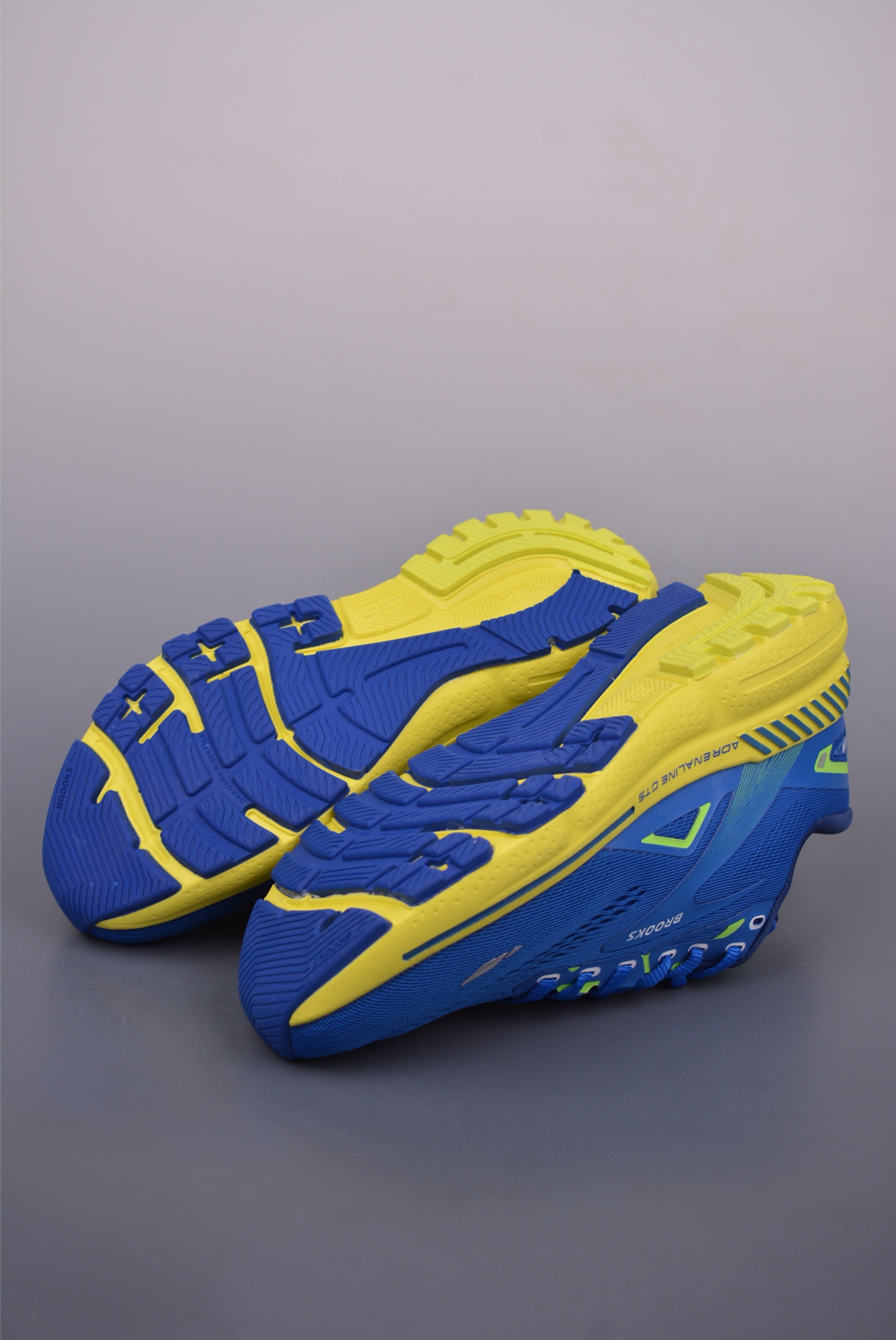 Brooks Glycerin 19: Lightweight, Breathable Running Shoes for Men - Blue/Yellow 4 i1748303198956 7559 0 2