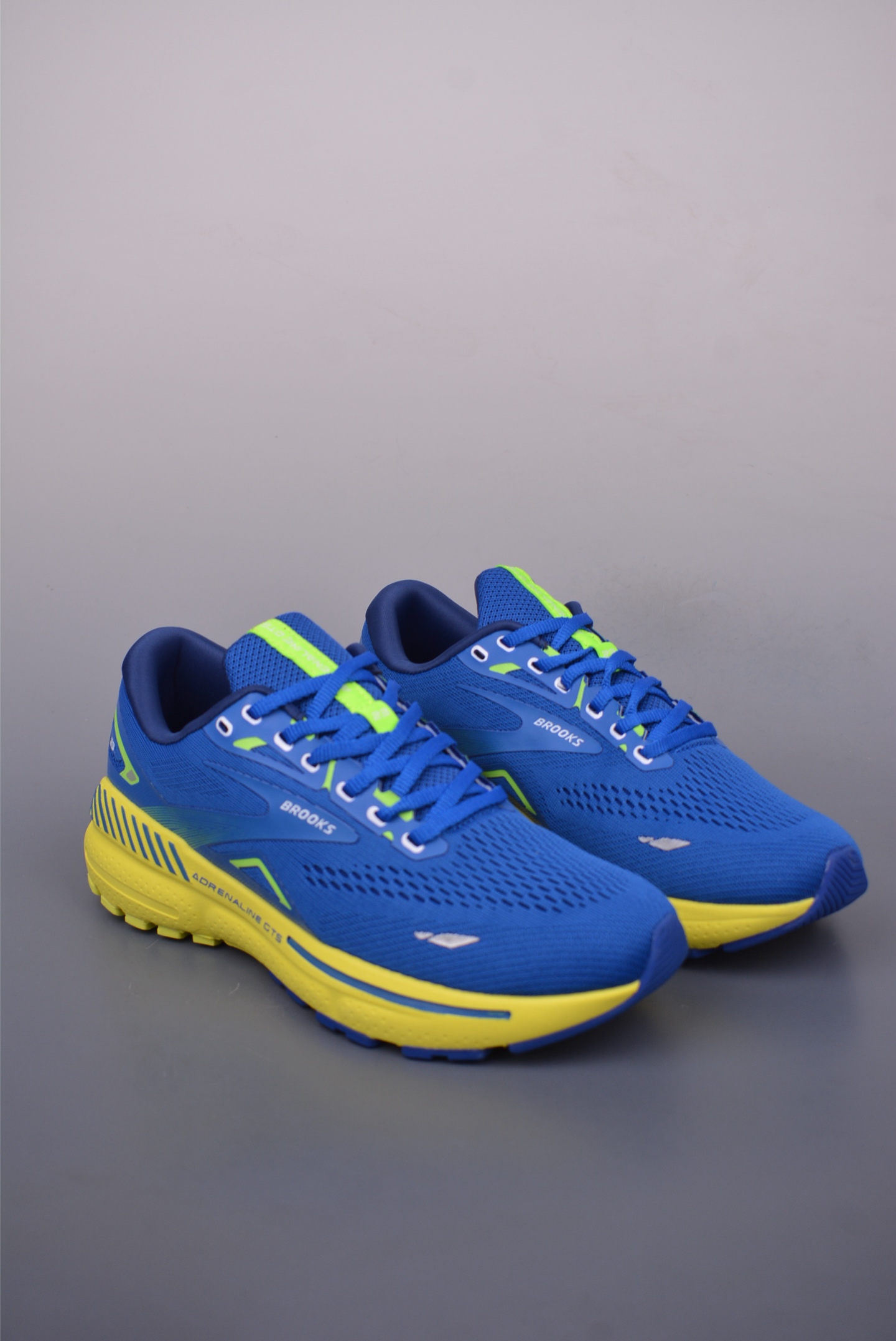 Brooks Glycerin 19: Lightweight, Breathable Running Shoes for Men - Blue/Yellow 2 i1748303198970 40 0 0