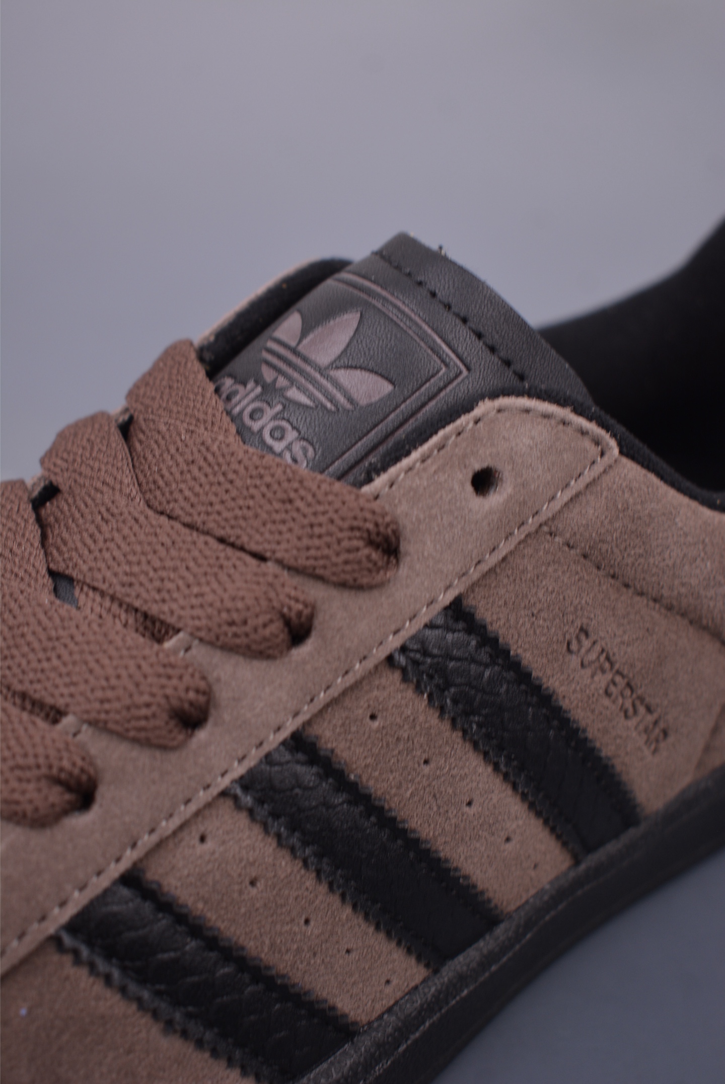 Adidas Originals Superstar Classic Shell Toe Shoes - Brown Black 8 i1748303267492 727 0 6