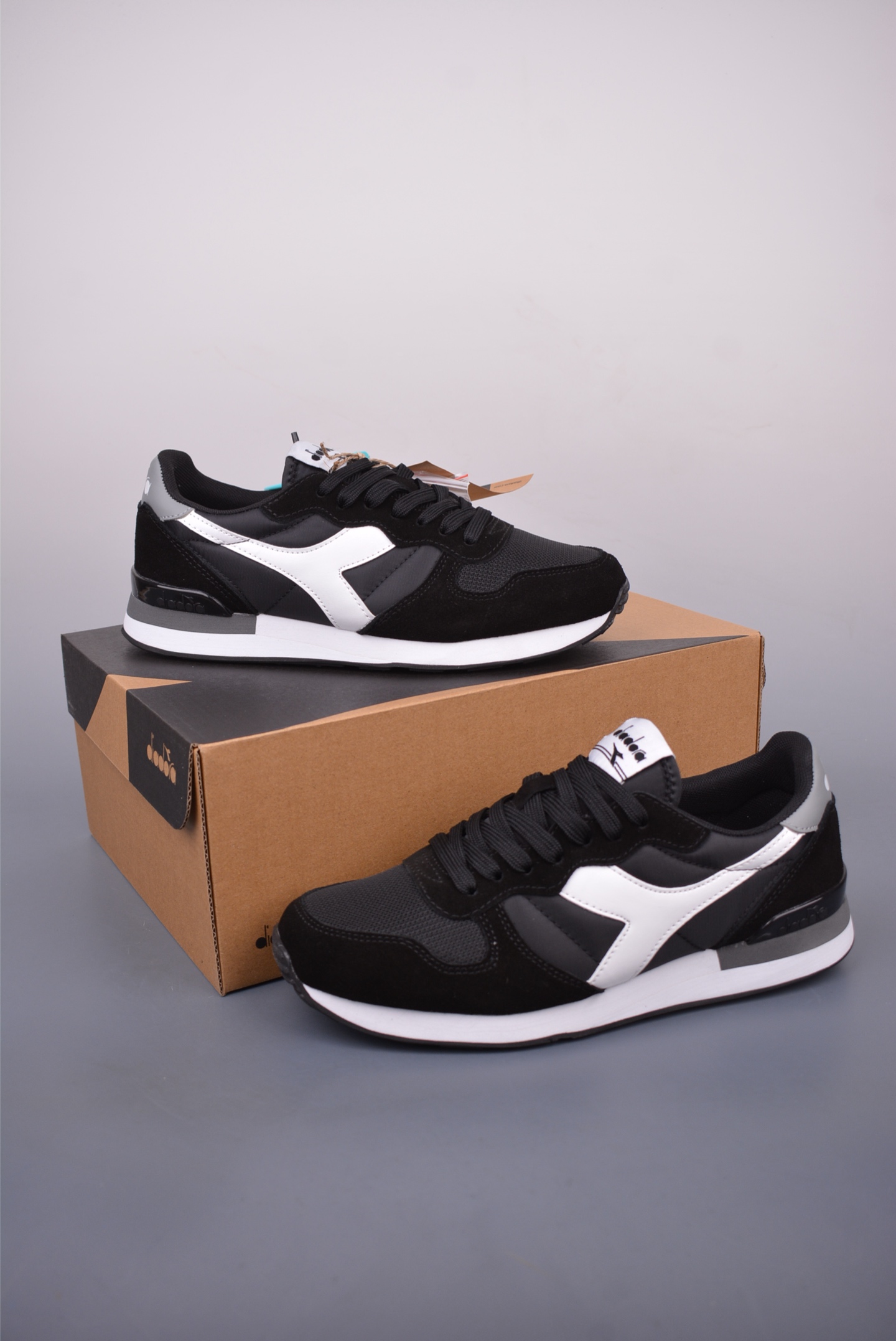 Diadora Camaro Retro Running Shoes - Polyester, Suede, and Leather 5 i1748303840730 8100 0 4